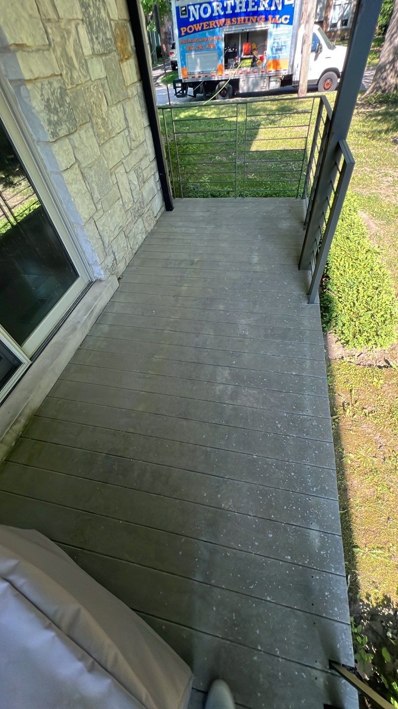 Highland Park, IL Bluestone, concrete,  Trex deck cleaning by Northern Power Washing LLC.