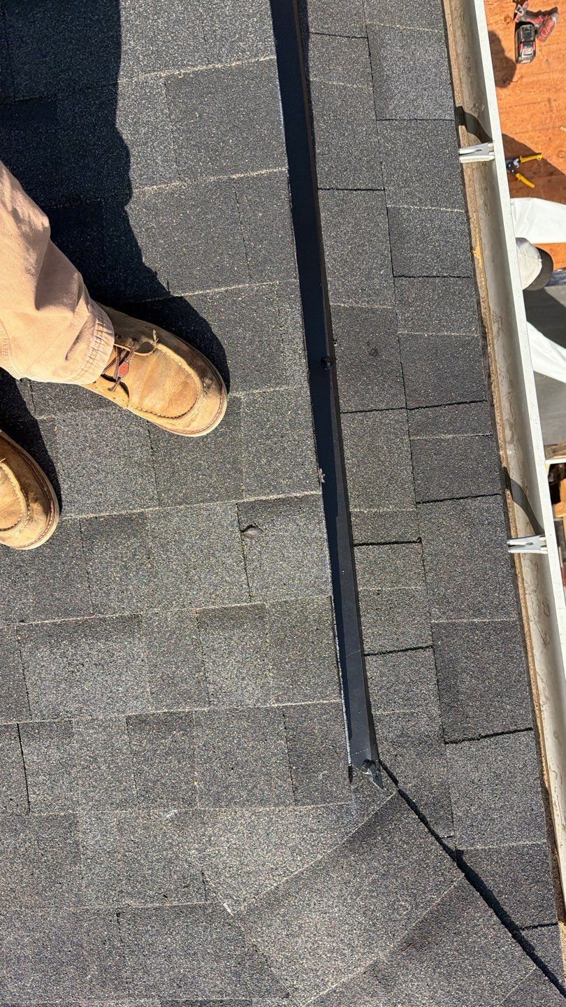 Roof Replacement using Owens Corning Onyx Black by 180 Contractors