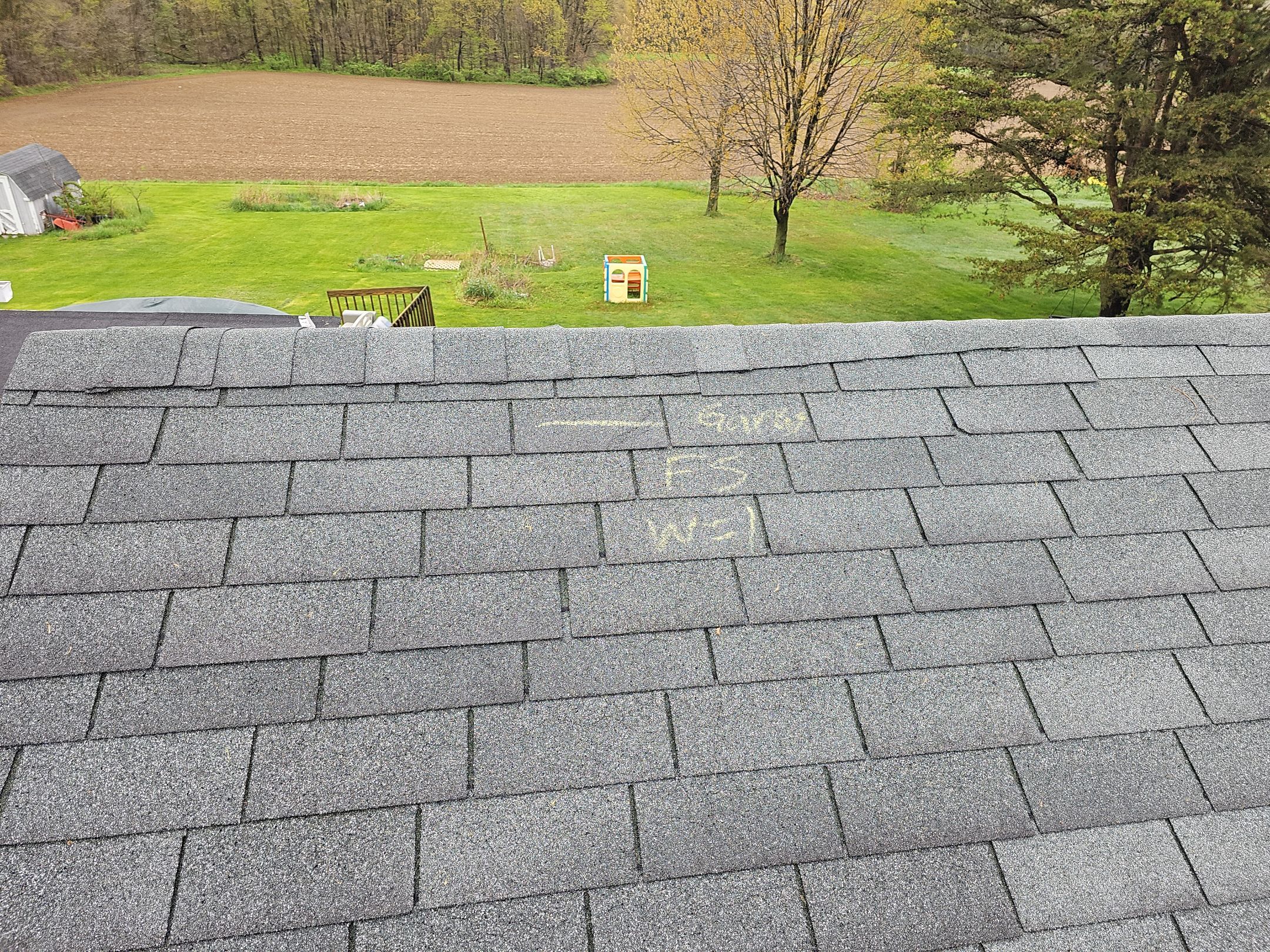 ATLAS PINNACLE HP W/SCOTCHGARD COLOR: BLACK SHADOW by Eagle Eye Roofing