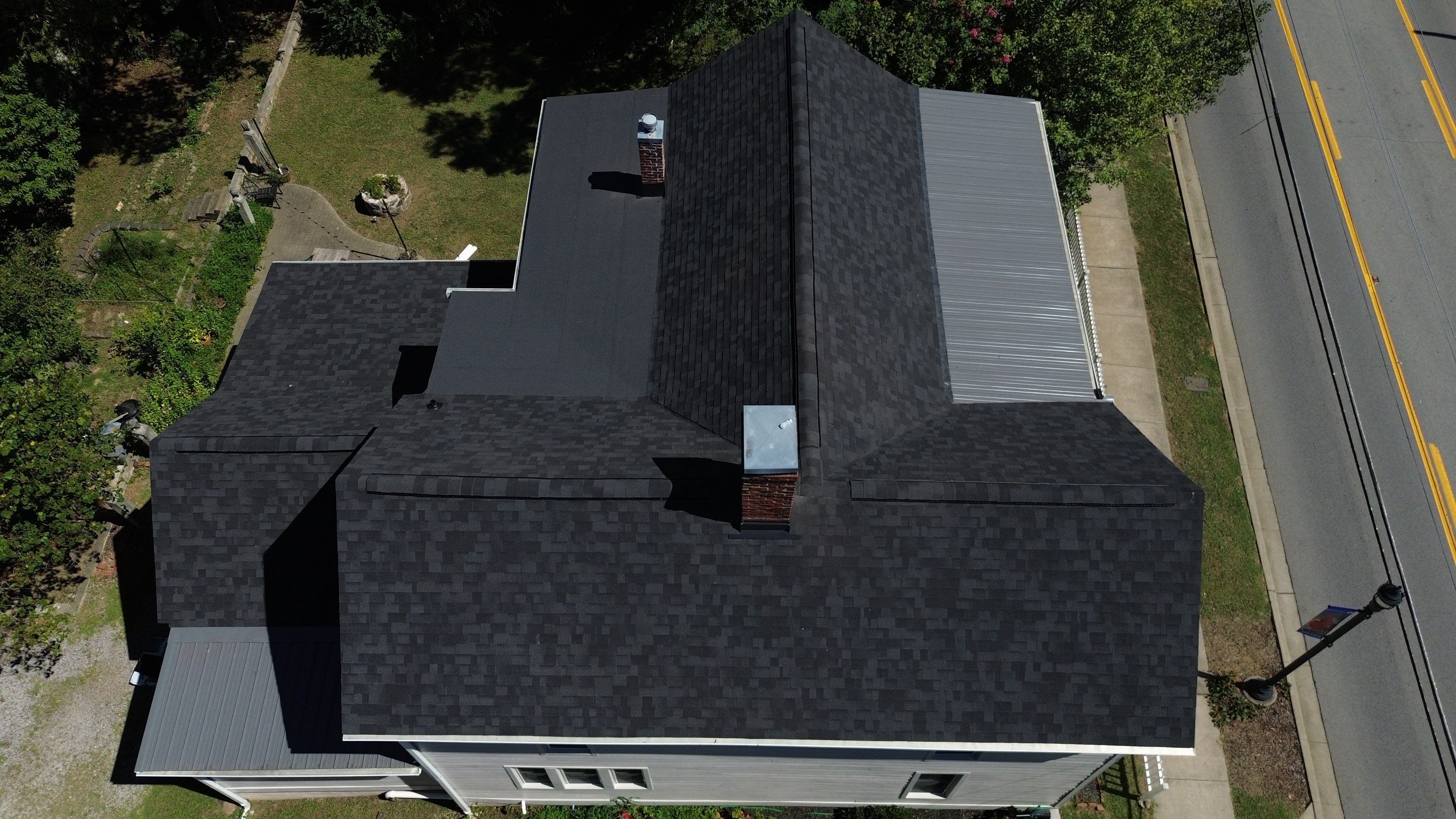 Dickson Residential Roof Installation with Malarkey Highlander Shingles by Shinglesmiths Roofing
