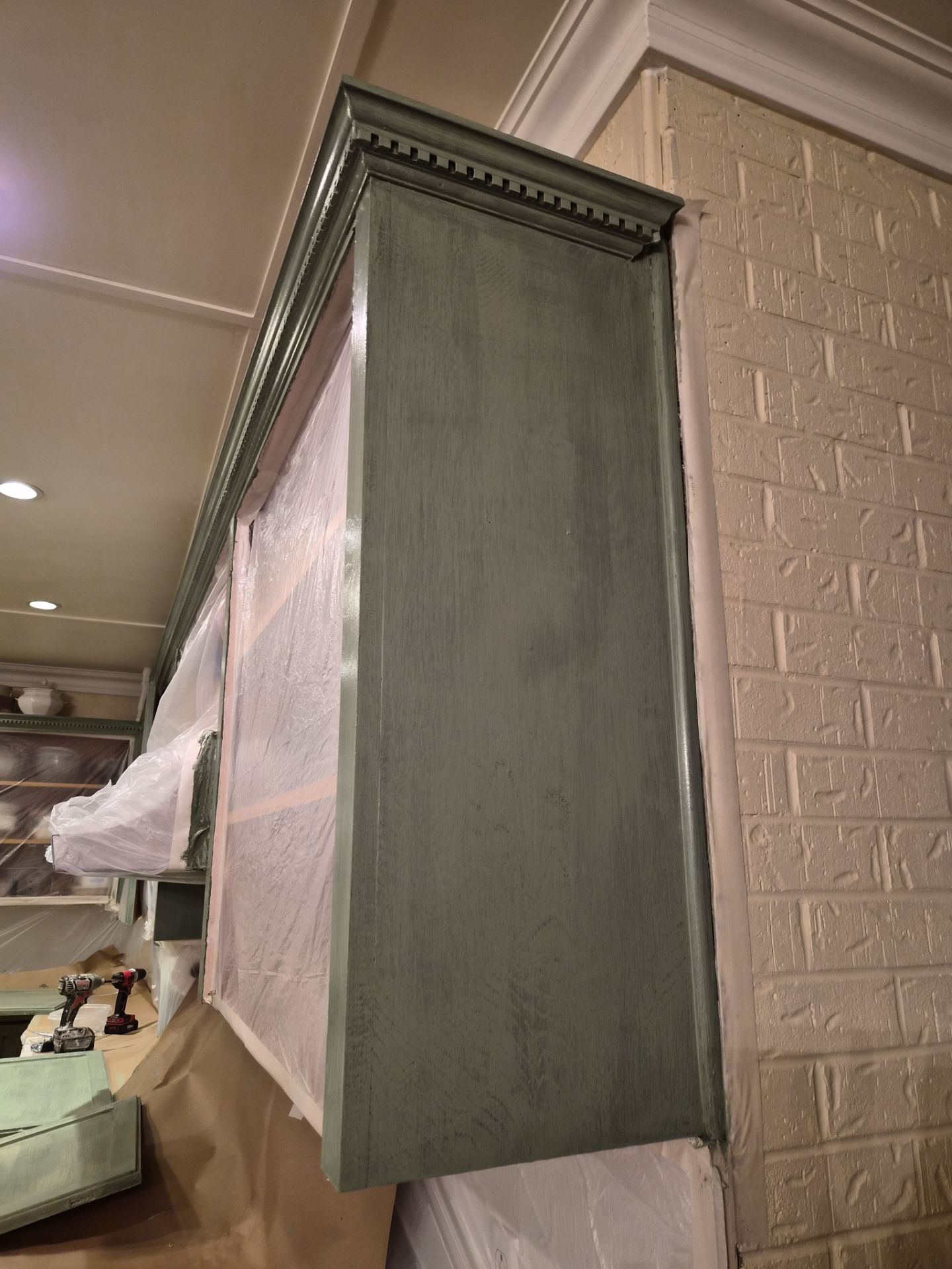 Cabinet Painting – Tyler, Tx (Near the Swan Community) by Quality Coats Painting