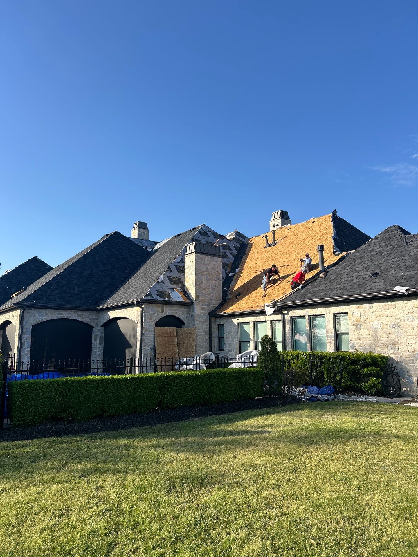 Residential Roof Replacement using CertainTeed shingles by Elite Roofing LLC