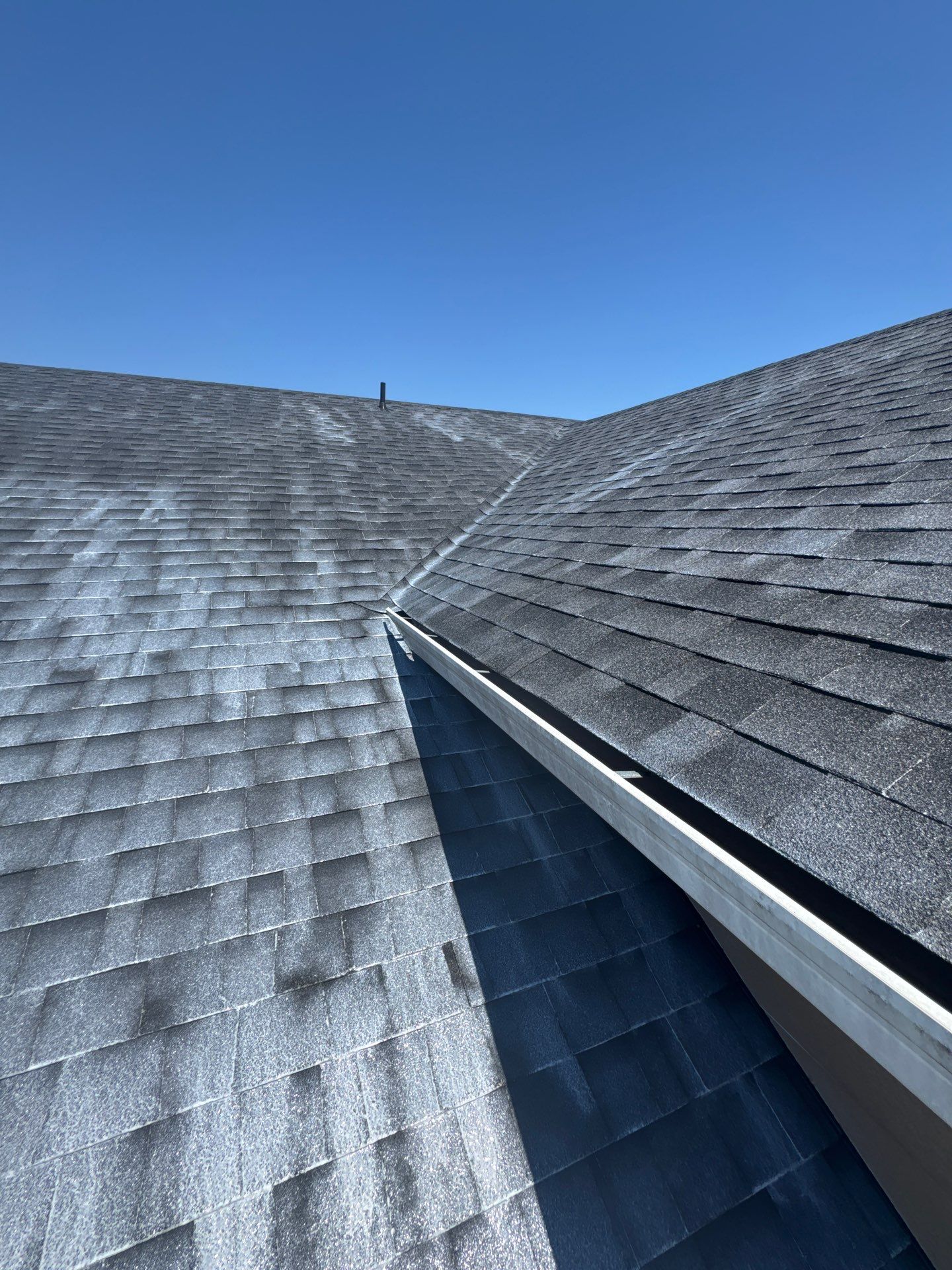 Project in Cottage Grove by Roof Maxx of Grants Pass