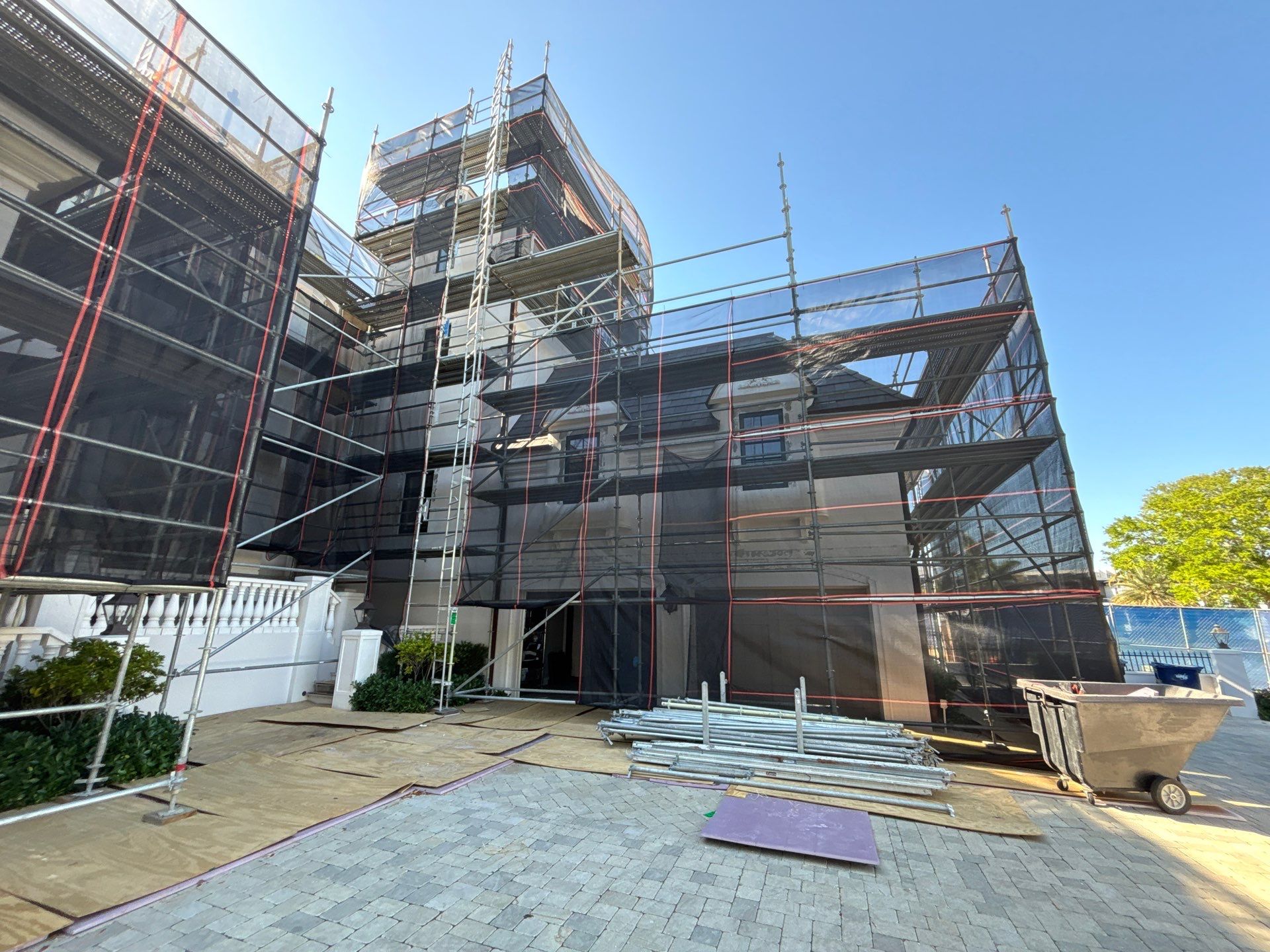 Gutter Installation using Half Round Seamless Gutters in Tampa FL by Gutter Professors