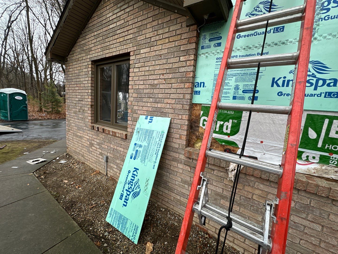 Siding Replacement using Alside S7 Cedar Mill Grain Composite by 180 Contractors