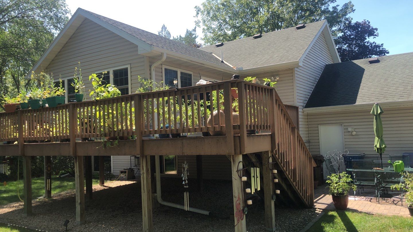 Wayzata, MN – New Seamless Gutter Installation by First Impressions Exteriors