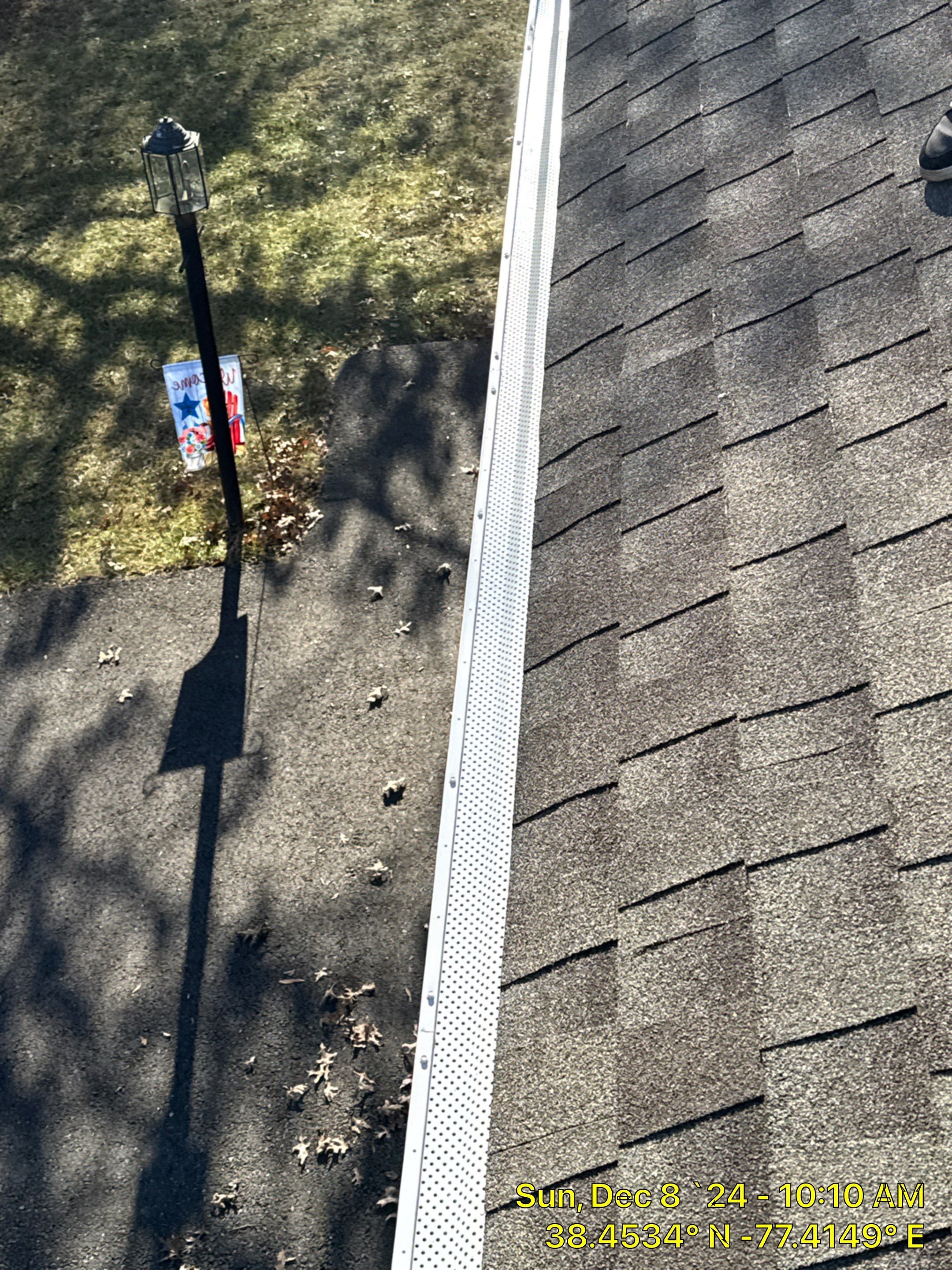 gutters guards using bulldog by La Bendicion Contruction Llc