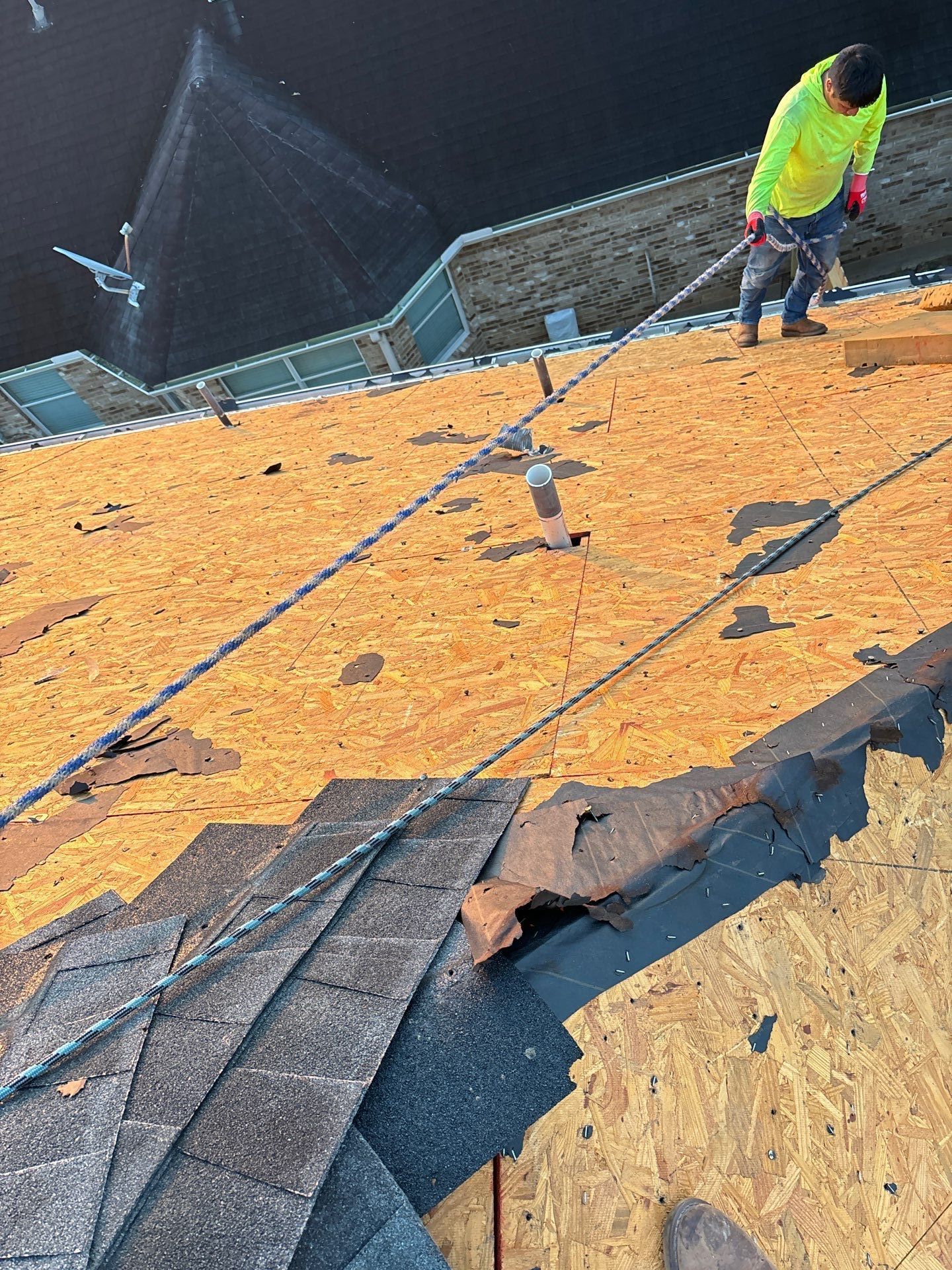 Roof Replacement by Roof Repair Company