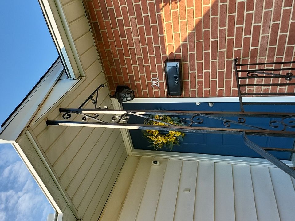 Siding Installation using Certainteed Monogram Forest Green by A Plus Exterior