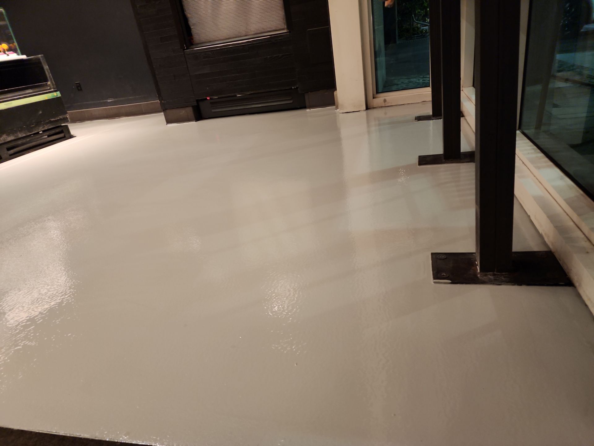 Starbucks Remodeling with a Polyaspartic by Seamless Surfaces