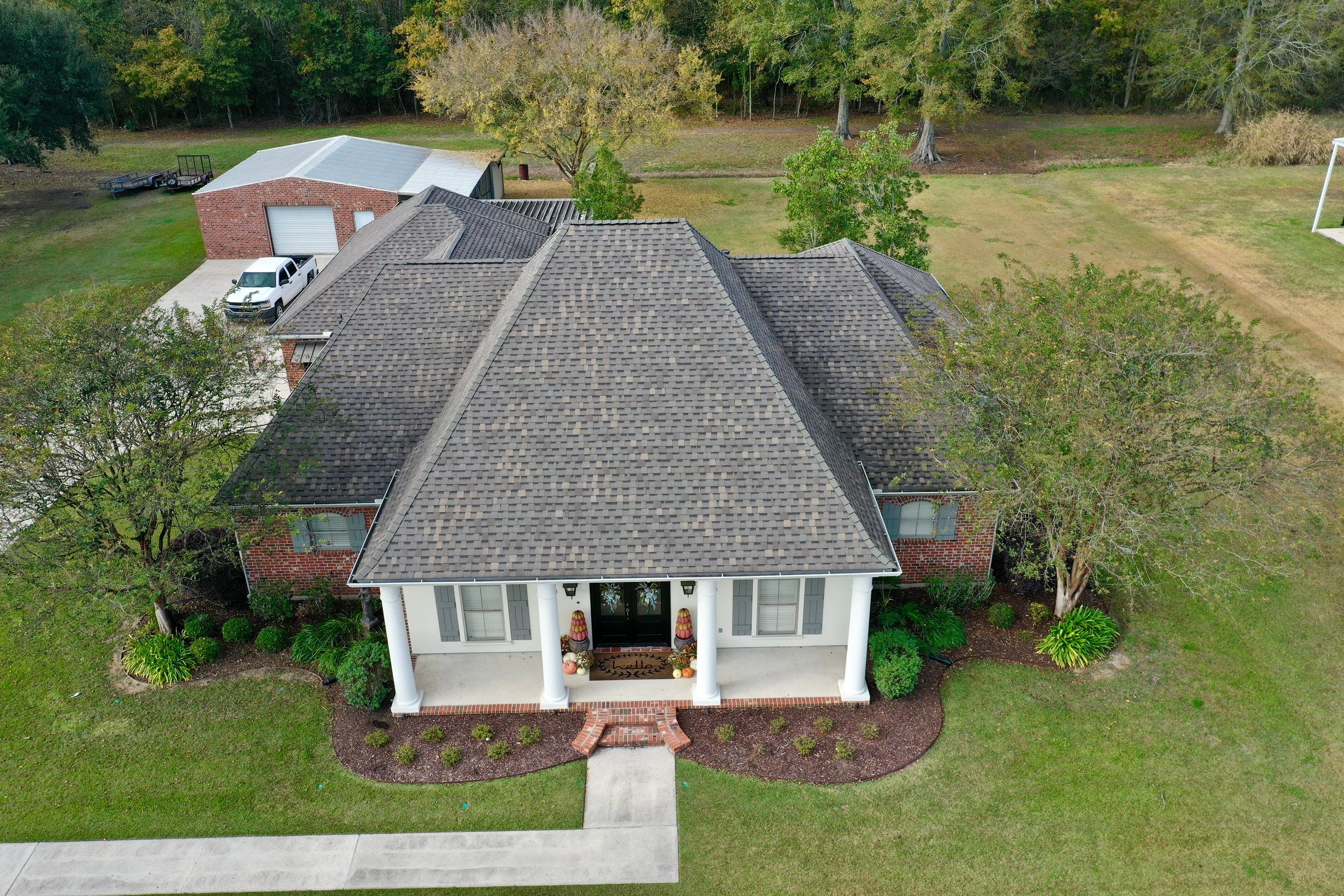 Atlas Pinnacle Pristine Weathered Shadow w Hi profile Ridge Cap by Top Team Roofing & Construction