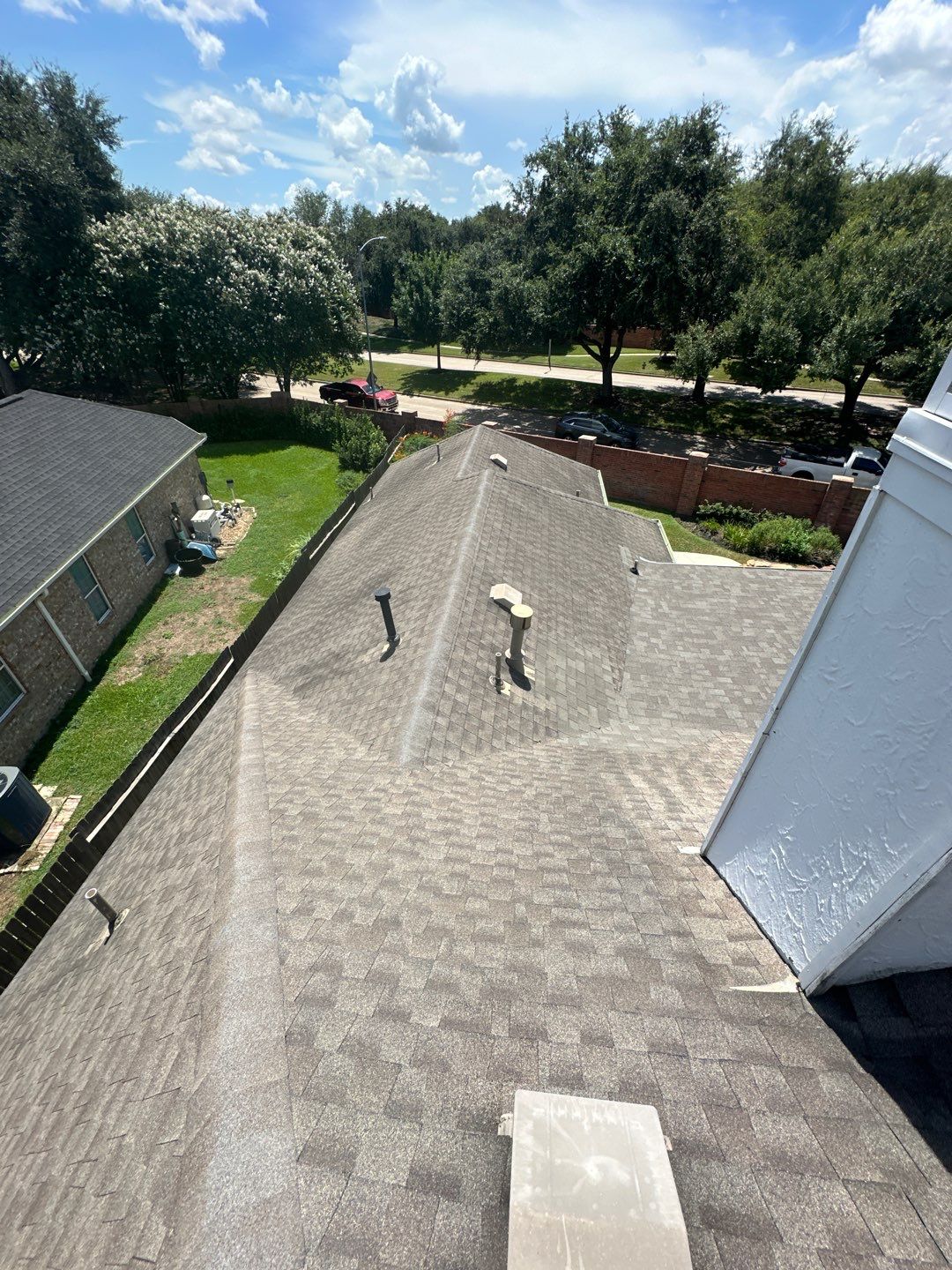 Hail Damage using Owen's Corning Duration (Lifetime) Shingles by Roof Repair Company