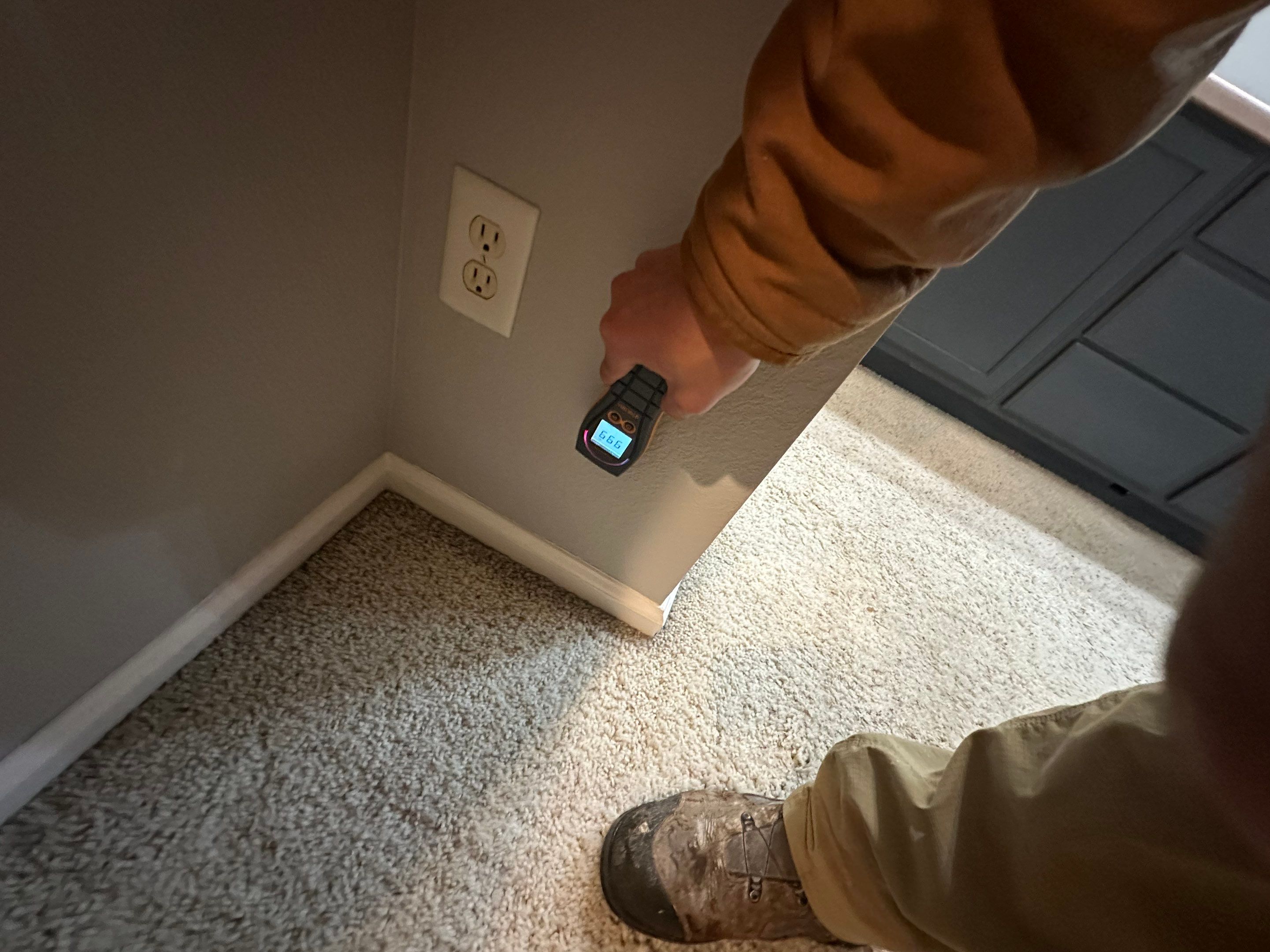 Water Damage in Highlands Ranch by Alpha Restoration 