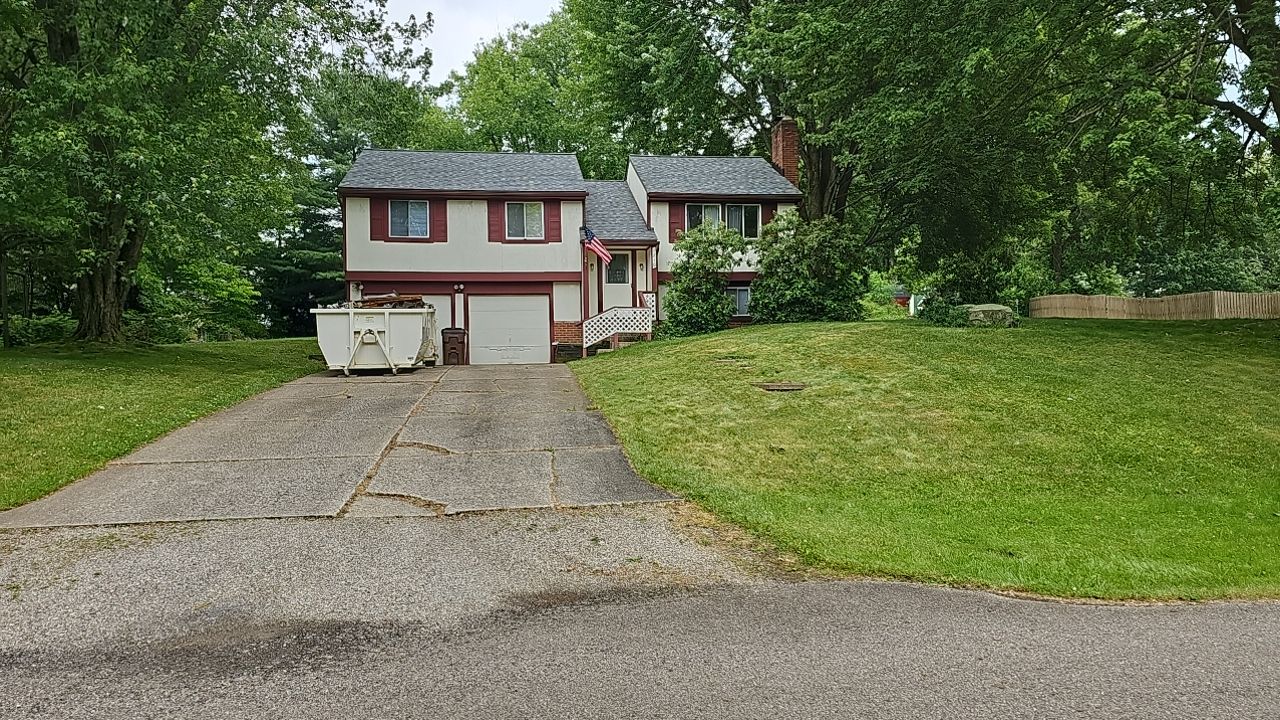 ATLAS PINNACLE HP W/SCOTCHGARD COLOR: SUMMER STORM  by Eagle Eye Roofing