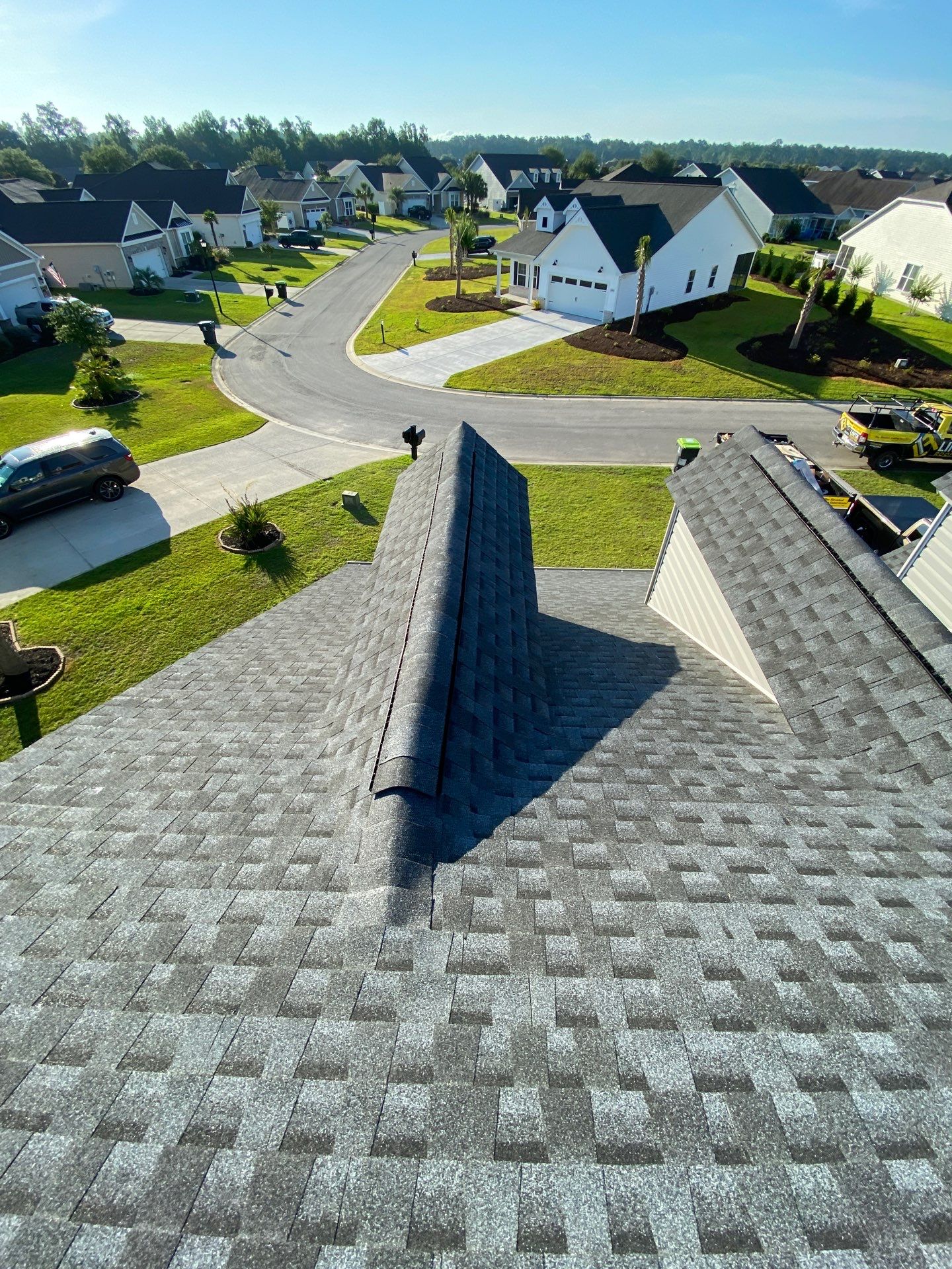 GAF HDZ- Pewter by Linta Roofing