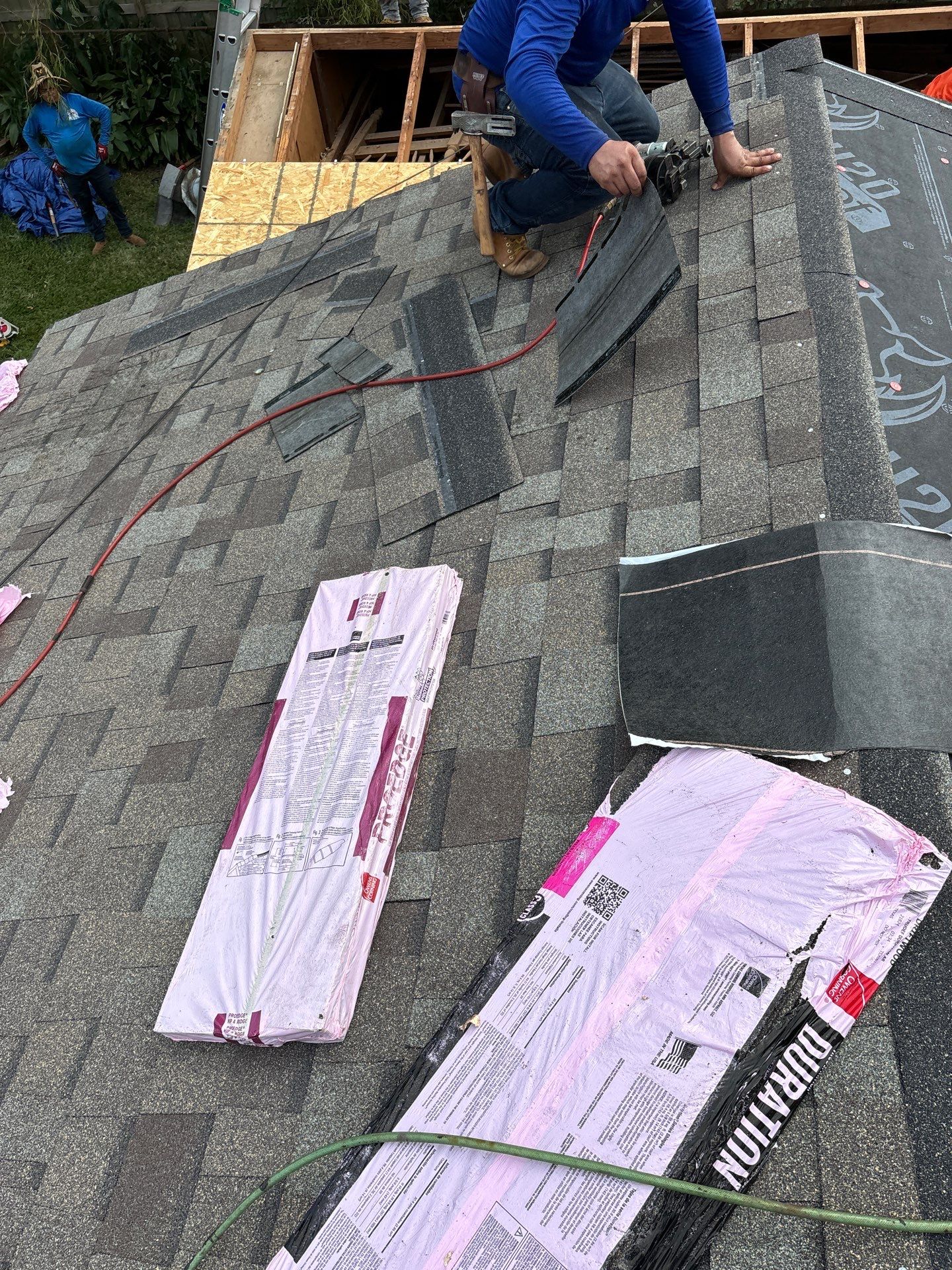 Residential Roofing Installation using Owen's Corning Duration (Lifetime) Shingles by Roof Repair Company