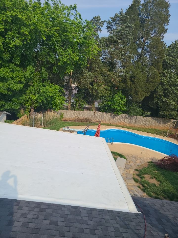 Manassas: CertainTeed Landmark Pro Designer Shingles in Max Def Moire Black by RM Banning, Inc.