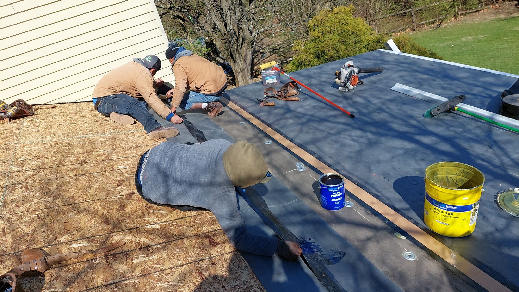 Black Shadow & Rubber by Tamlin Roofing