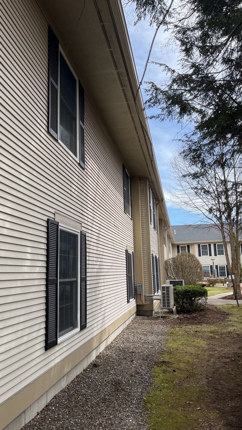 Benchmark Senior Living's Gutter Installation using 6" K-Style Aluminum Gutter by Gutter Pro Enterprises