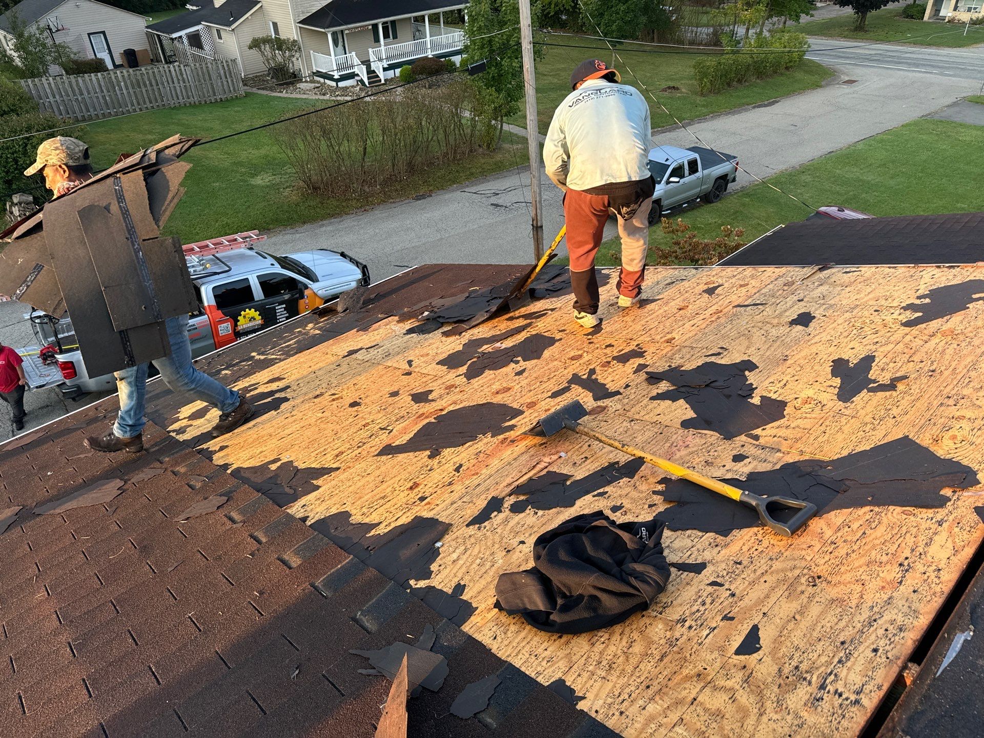 Residential Roofing Installation using GAF HDZ SHINGLES by La Bendicion Contruction Llc