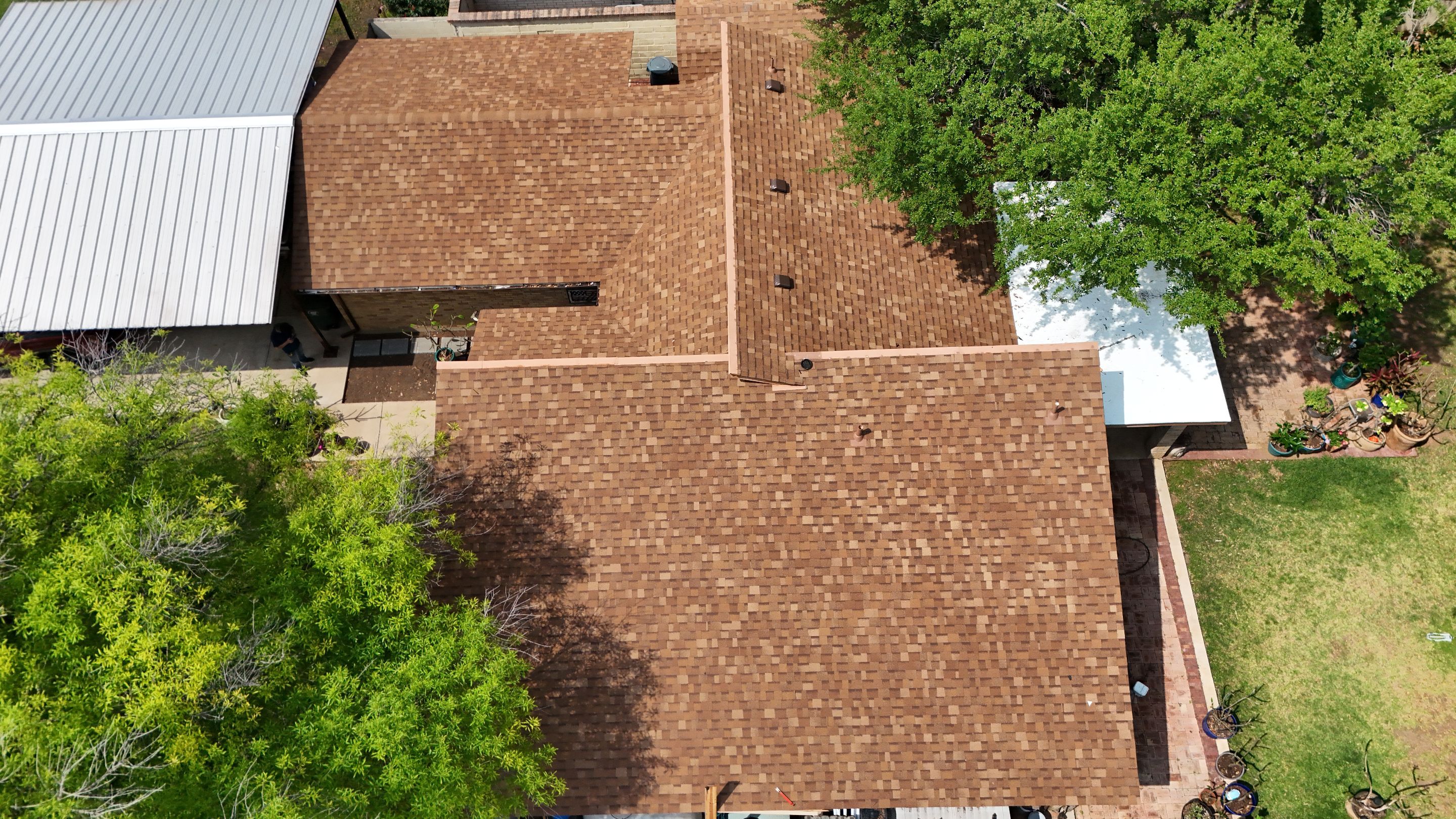 Residential Roofing Installation using Owens Corning - Oakridge by JM Flores Roofing & Construction, Inc