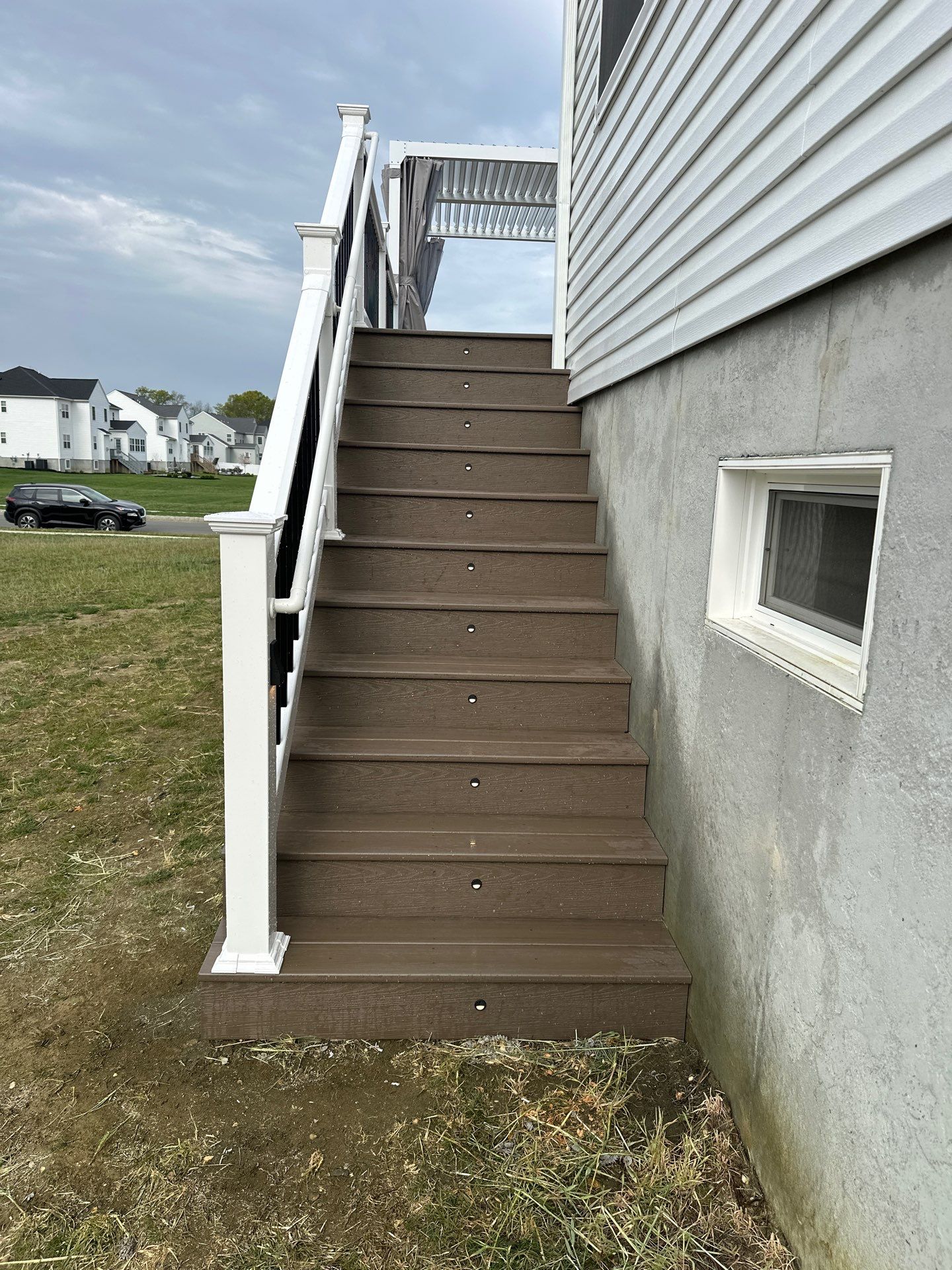 New deck + Manual Louvered Pergola by deck guardian