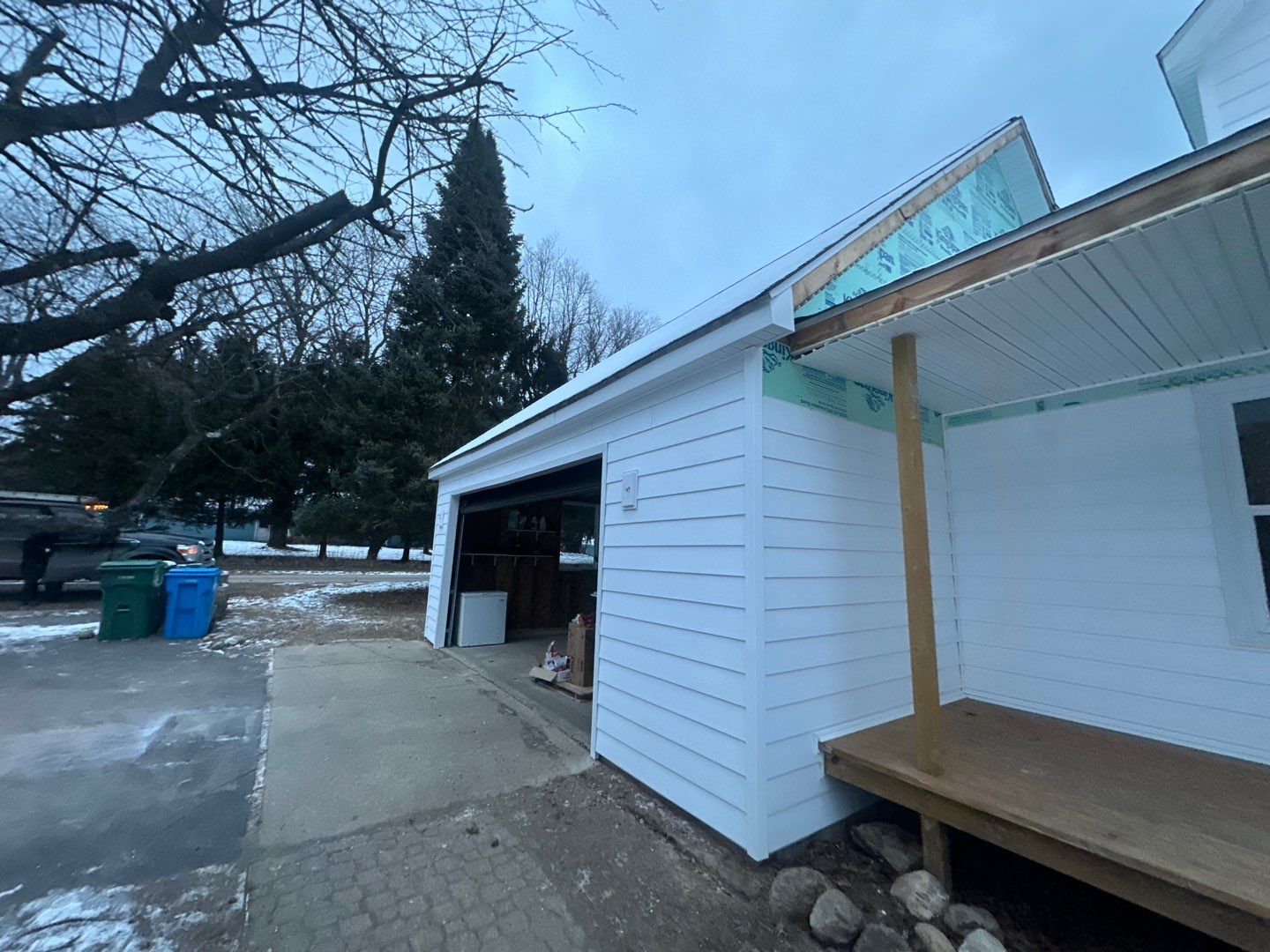 Siding Replacement using Ascend 7" Composite by 180 Contractors