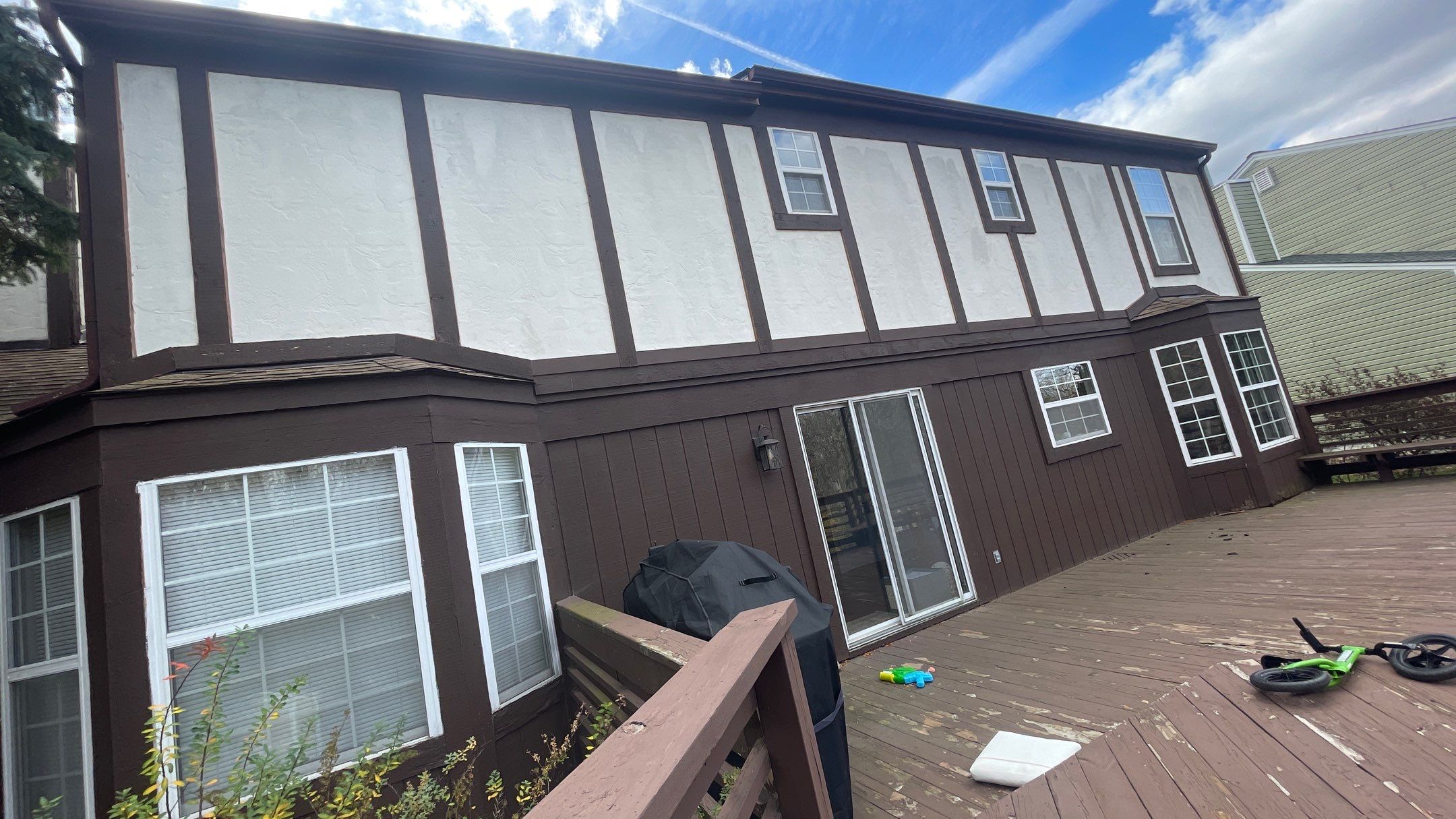 Siding Replacement using CertainTeed Restoration Classis D4 by 180 Contractors