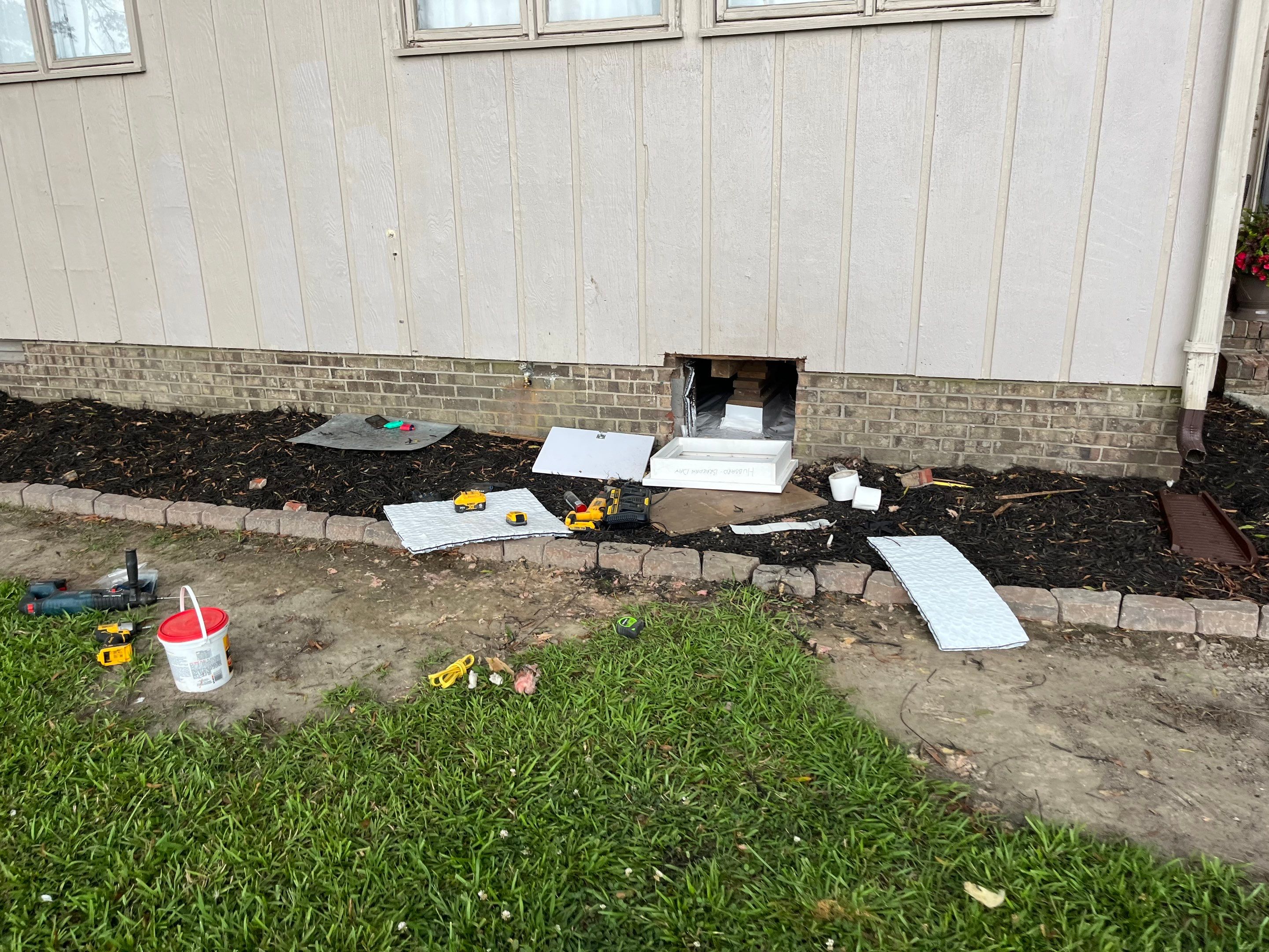 Impact Choice Encapsulation on a low crawlspace. by Impact Crawlspace
