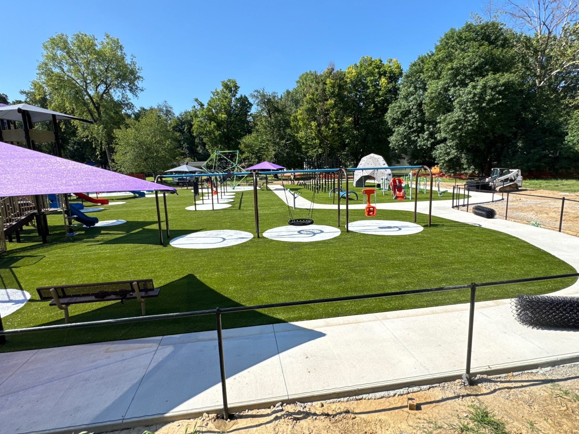 Lou Dennis Playground Grass by ForeverLawn NEIN/INDY