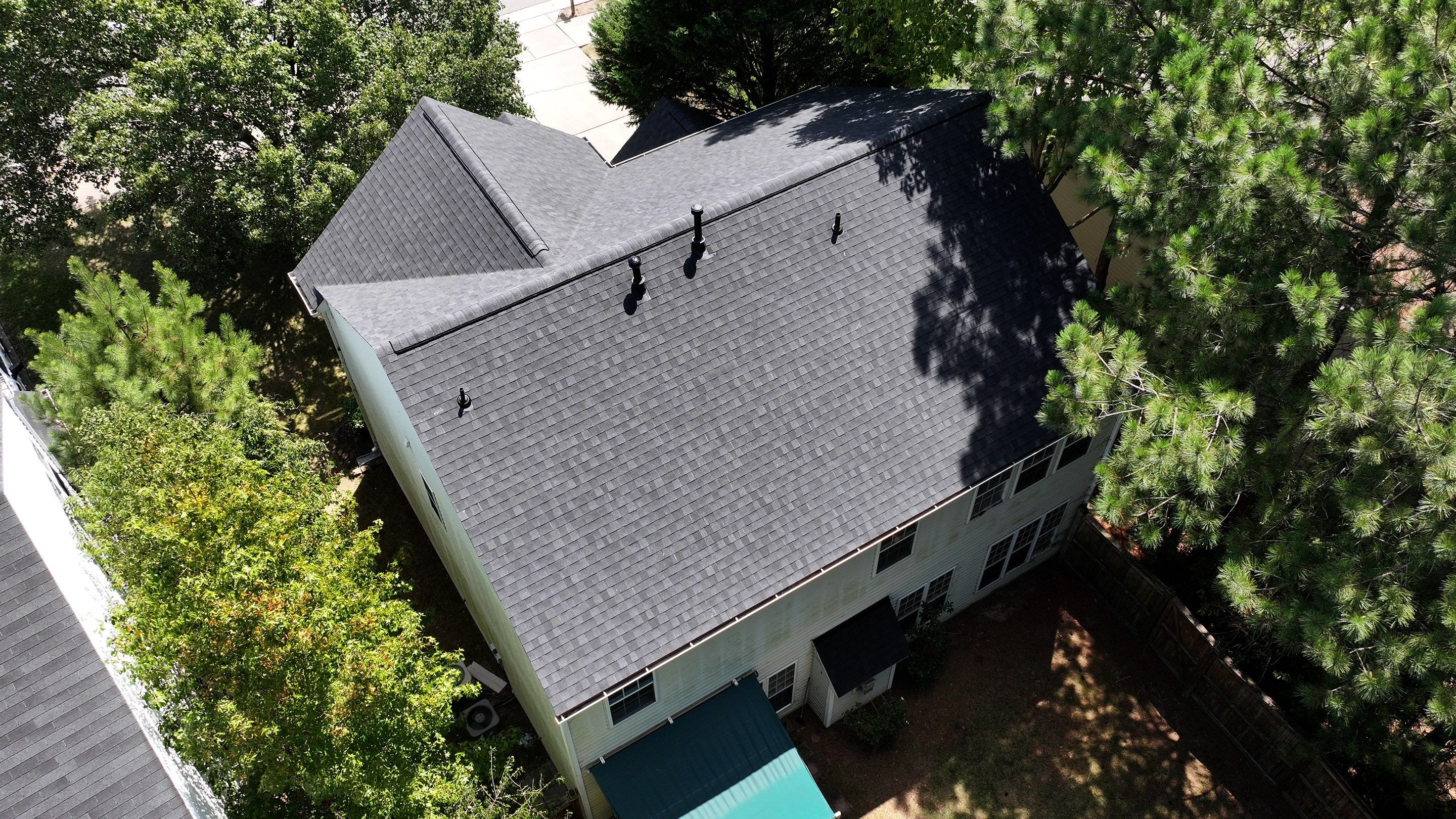 CertainTeed Landmark Charcoal by Pro Performance Roofing