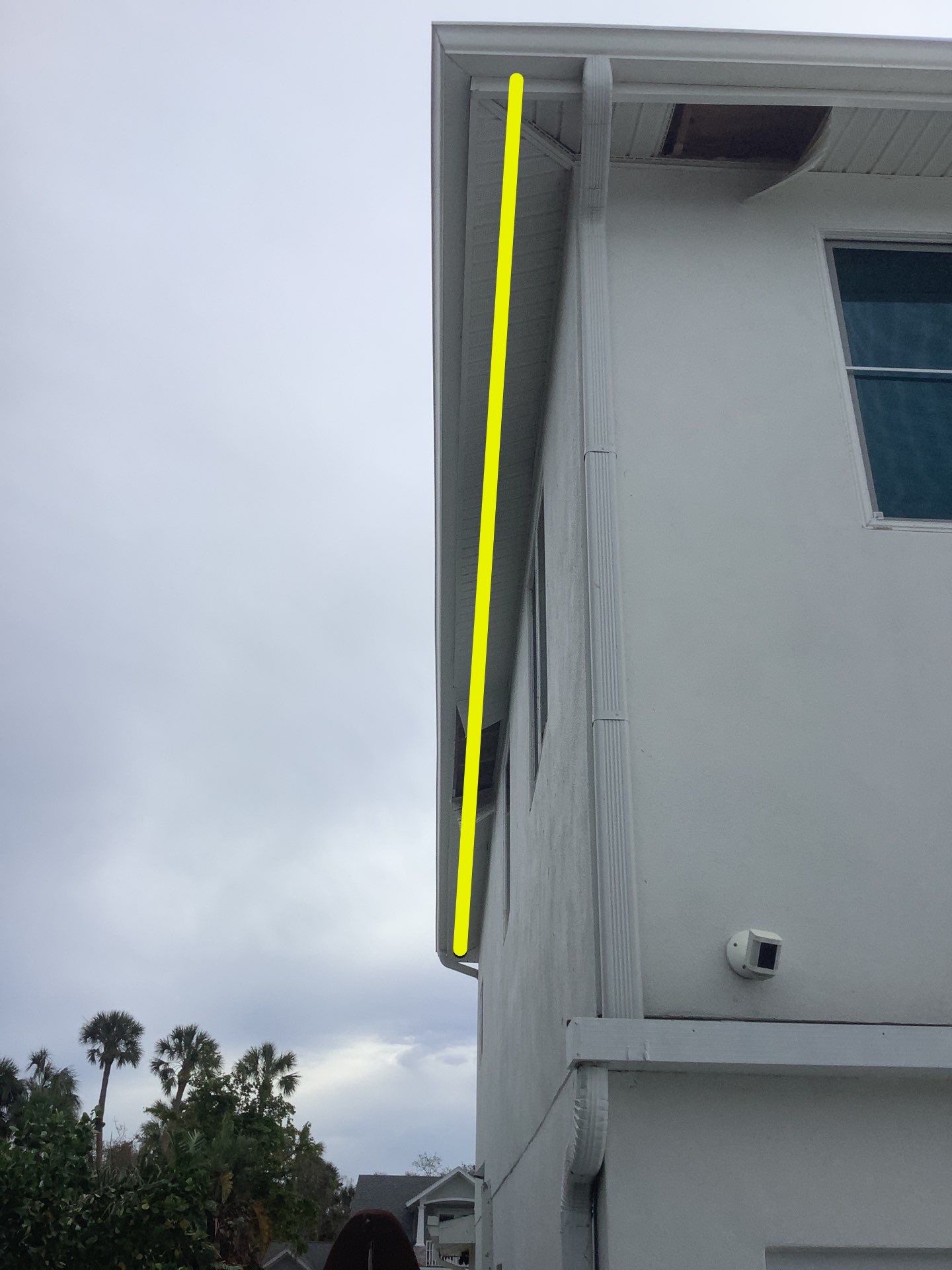 Soffit and Fascia Replacement in Siesta Key FL by Gutter Professors