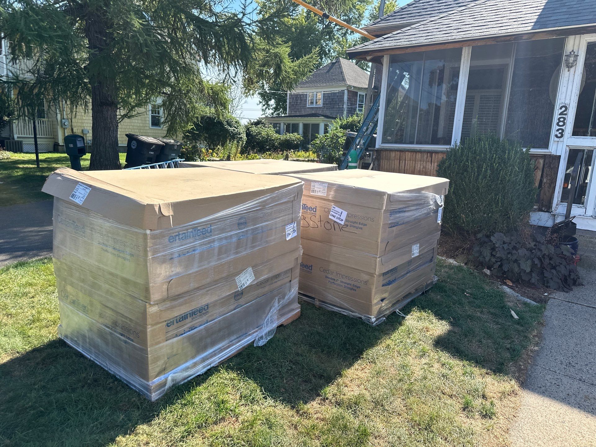 Residential Roofing Installation using Owens Corning TruDefinition Duration - Estate Gray & Flagstone Cedar Impressions by A Plus Exterior