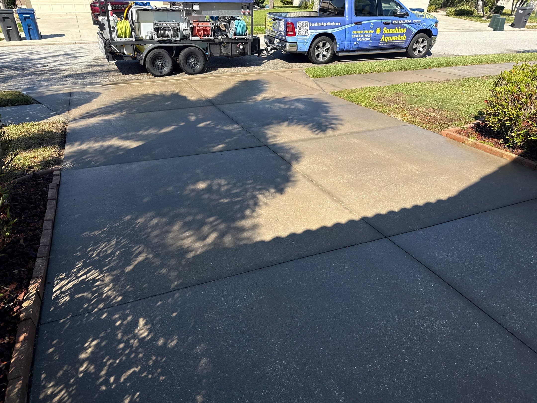 Driveway, Pool Deck & Lanai Cleaning – Heritage Harbour Golf Club, Bradenton, FL by Sunshine AquaWash