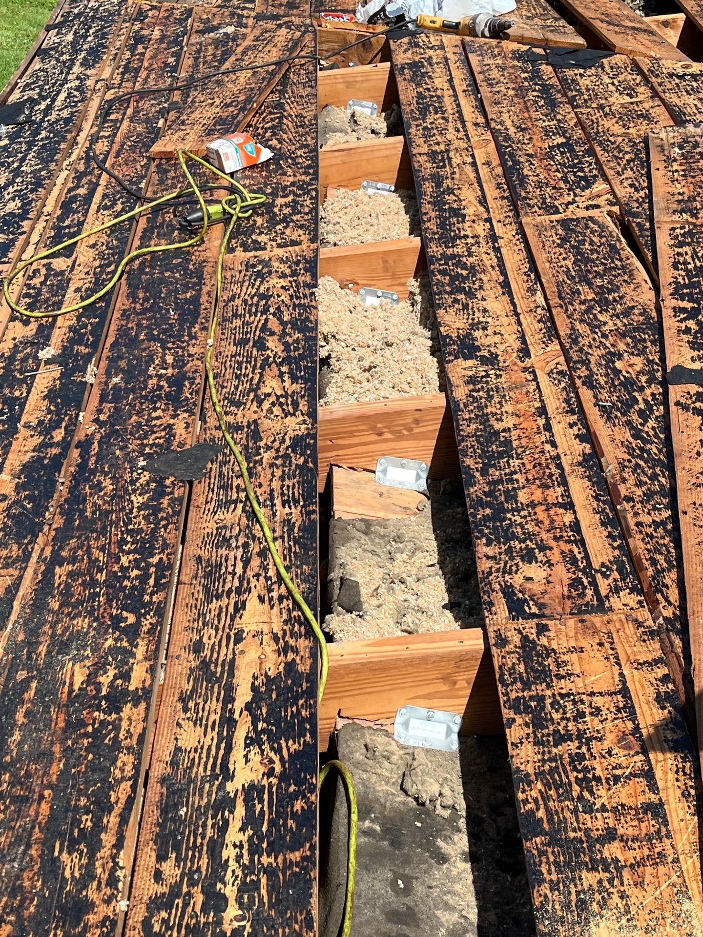 Project in St. Petersburg 33710 by Mitchell Roofing Company LLC 