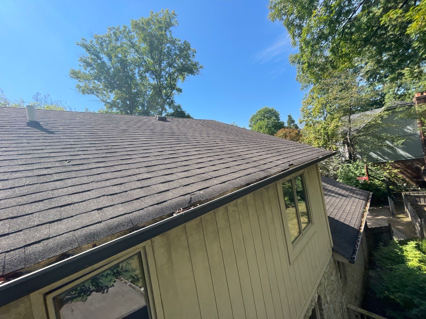Seabreeze Roof Replacement, Exterior Siding and trim repairs and paint by 317 Roofing & Restorations