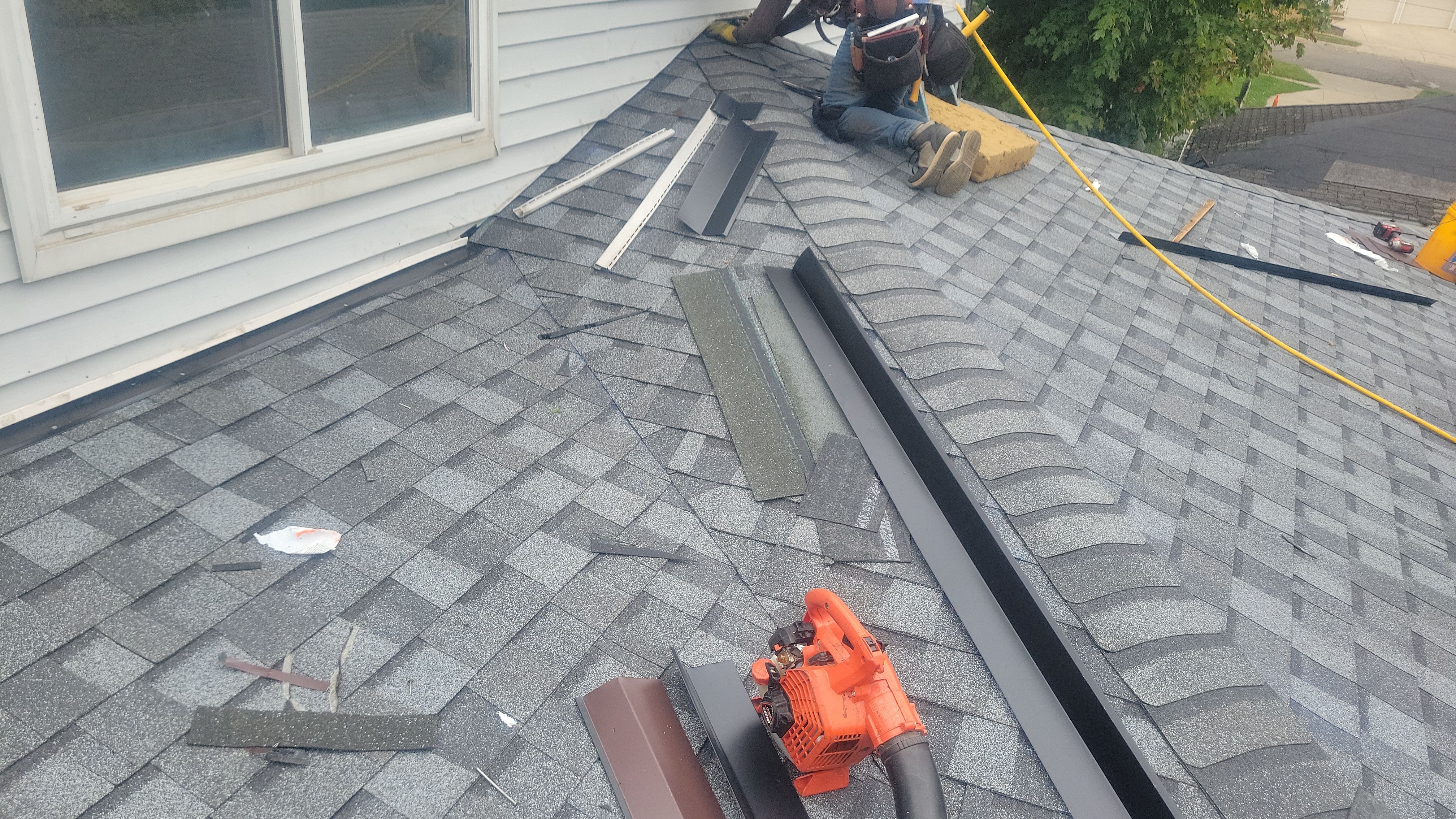 Roof Replacement using CertainTeed Northgate by 180 Contractors