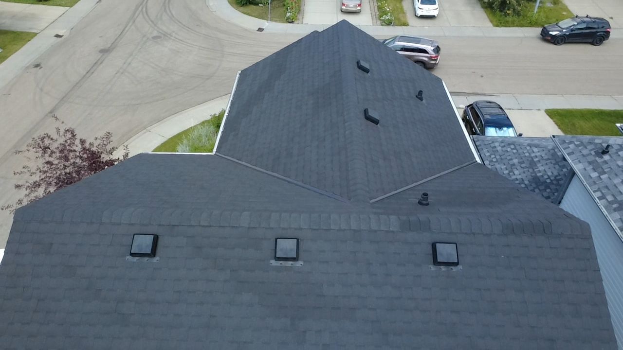 Kanji on Signature  by 2thetop Roofing