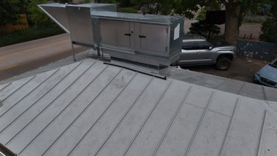 Snarfburger Commercial PVC KEE HP installation with ribs in Boulder
