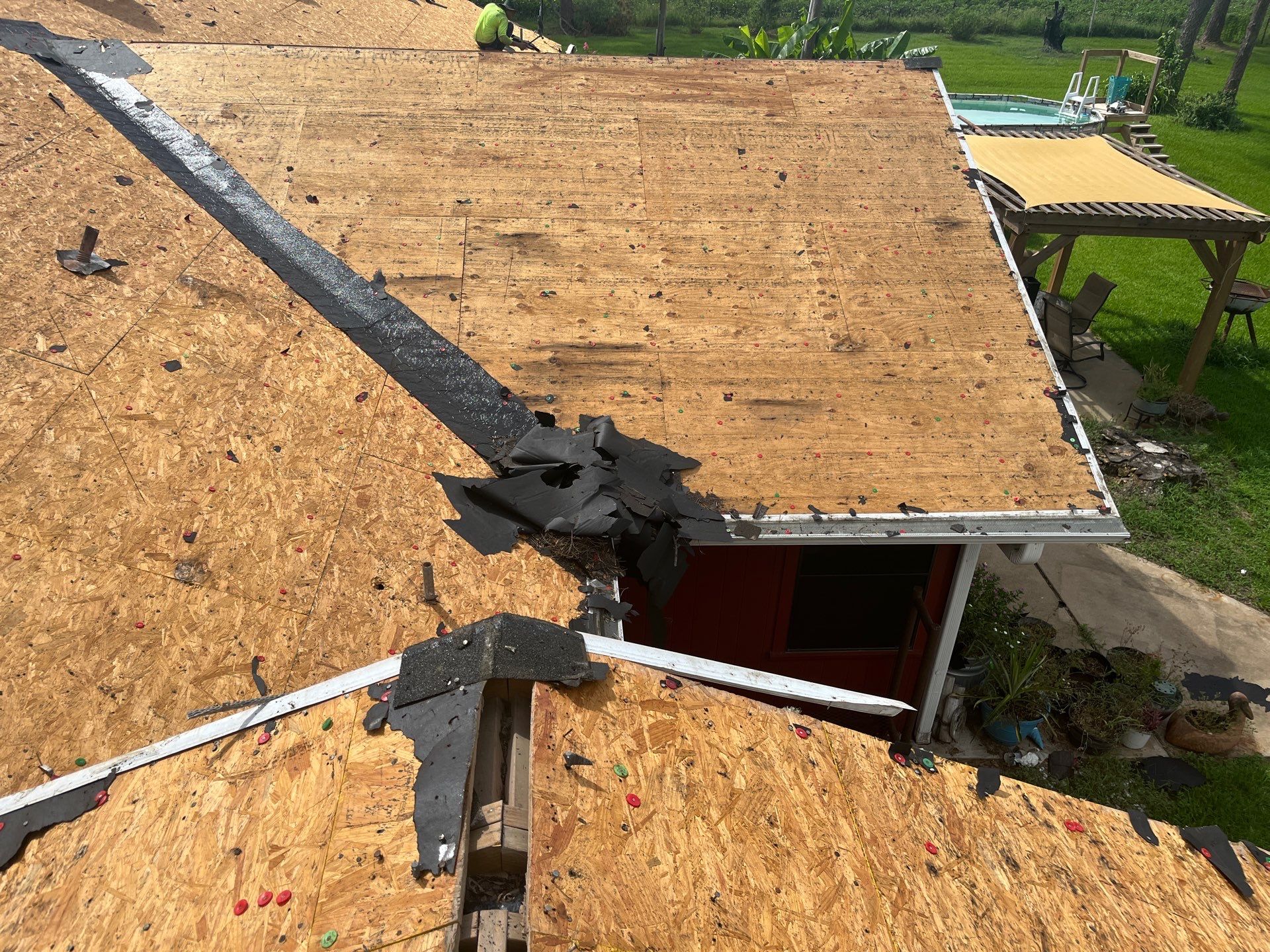 Residential Roofing Installation using Owen's Corning Duration (Lifetime) Shingles by Roof Repair Company