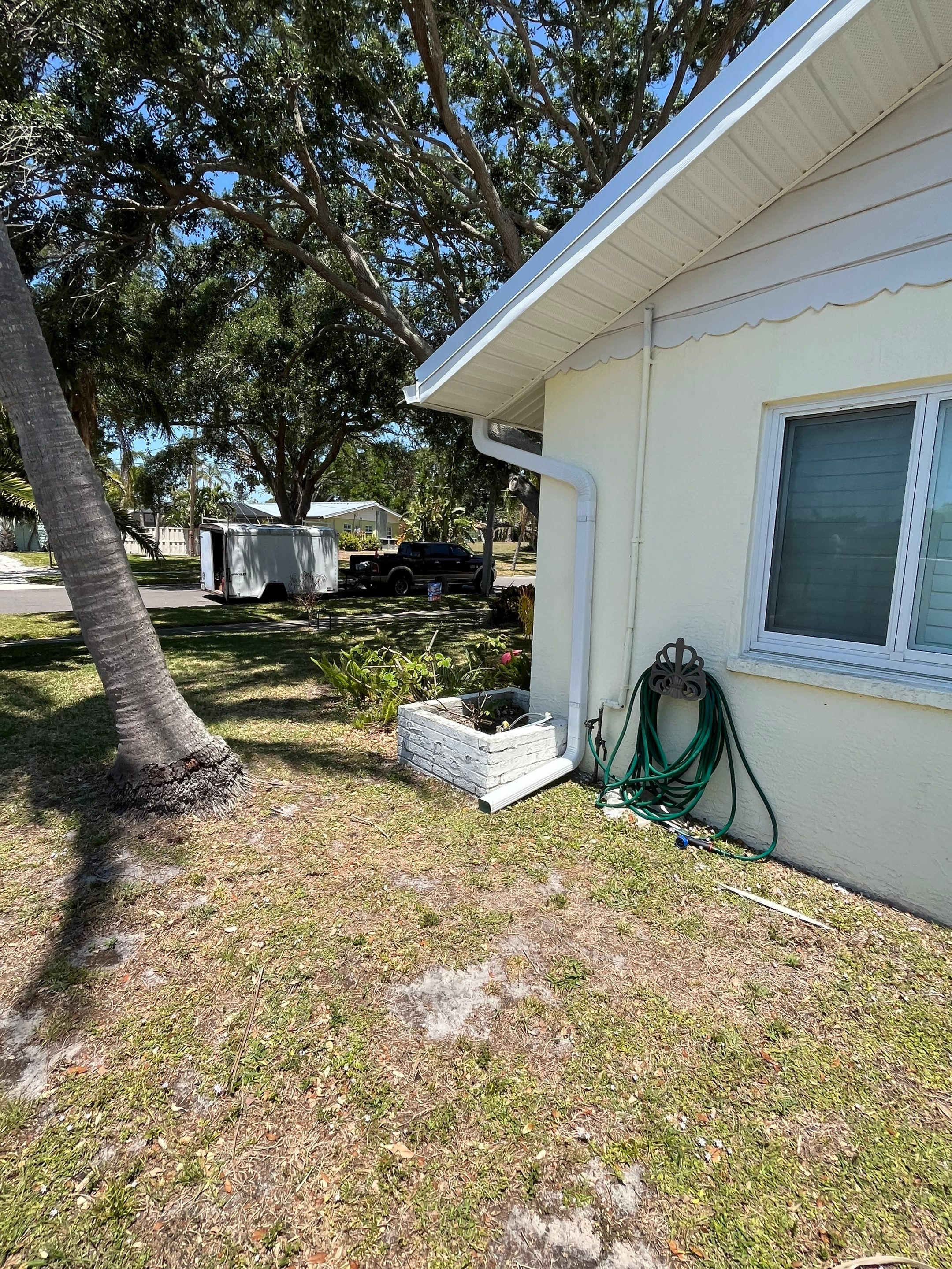 Soffit and Fascia Installation in Sarasota FL by Gutter Professors