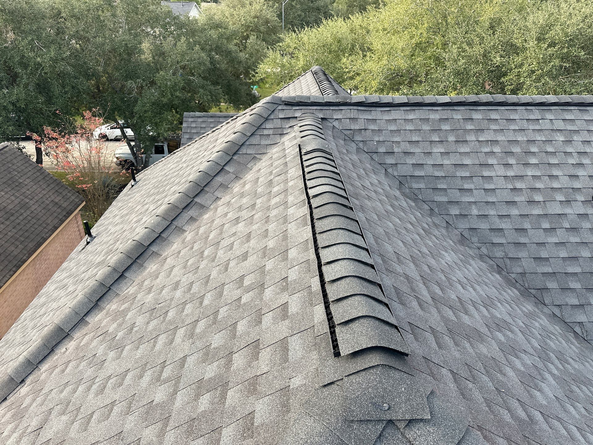 GAF HDZ CHARCOAL W/ PREMIUM RIDGE Z by Motion Roofing