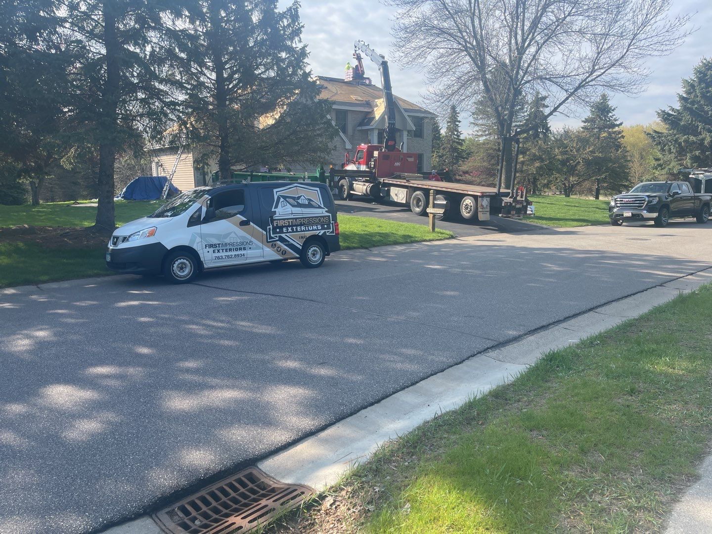 Eden Prairie, MN – Roof Replacement on Steep and High Roof by First Impressions Exteriors