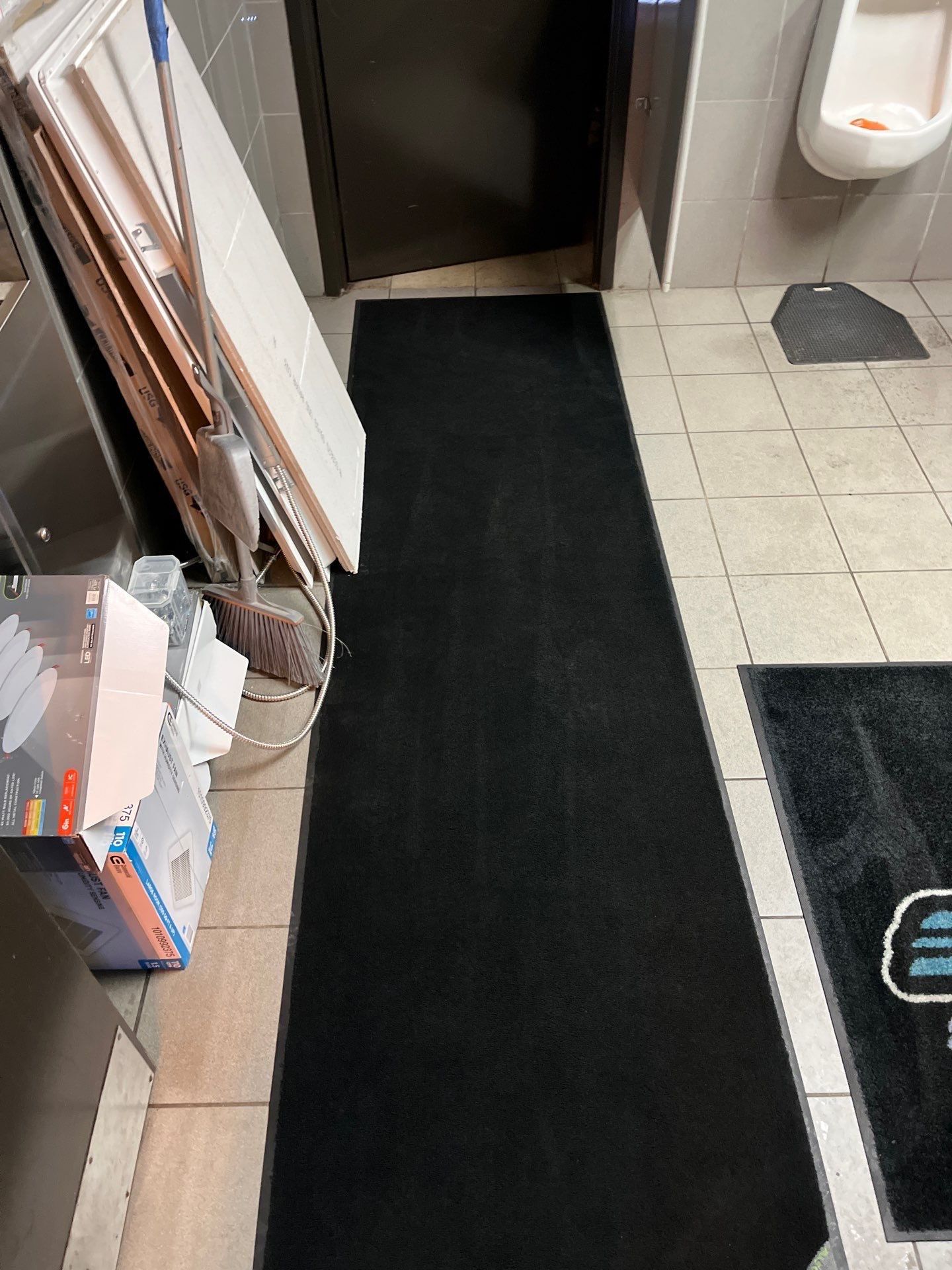 Project in Pilsen by Xo Clean Services 