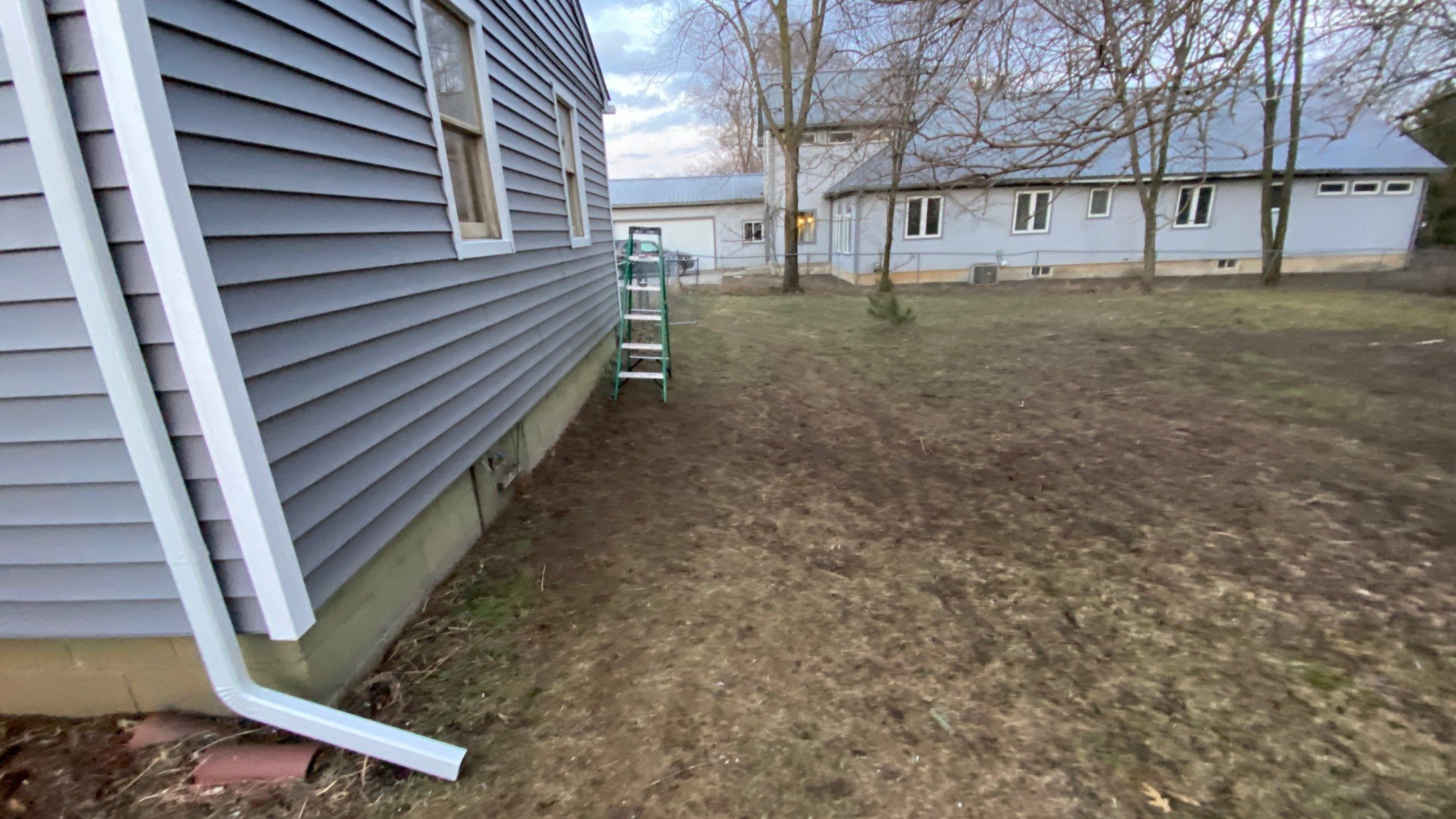Siding Replacement using Certainteed Monogram D5 by 180 Contractors