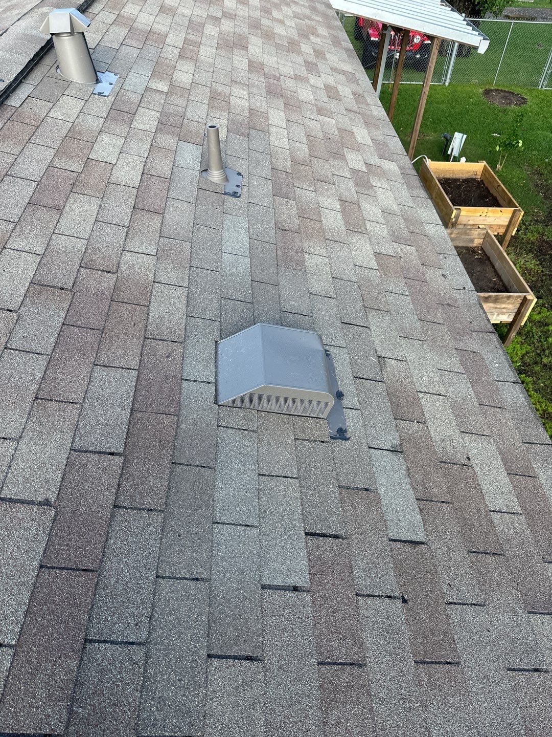 Hail Damage using Owen's Corning Duration (Lifetime) Shingles by Roof Repair Company