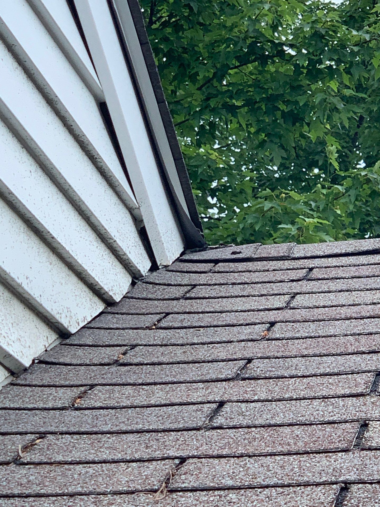 Roof Replacement using CertainTeed Landmark by 180 Contractors