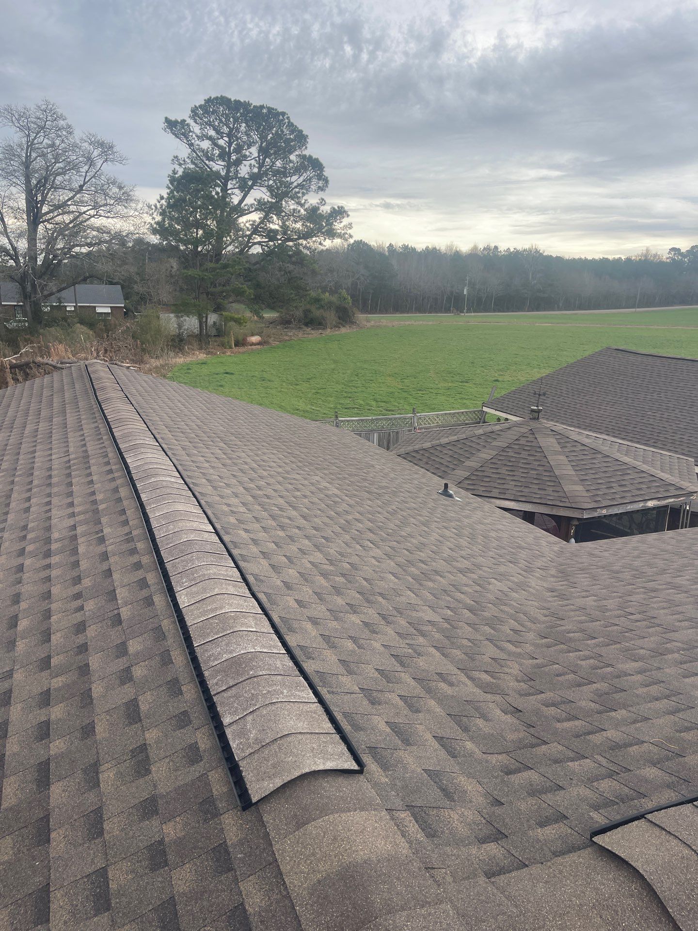 GAF HDZ - Barkwood by Linta Roofing