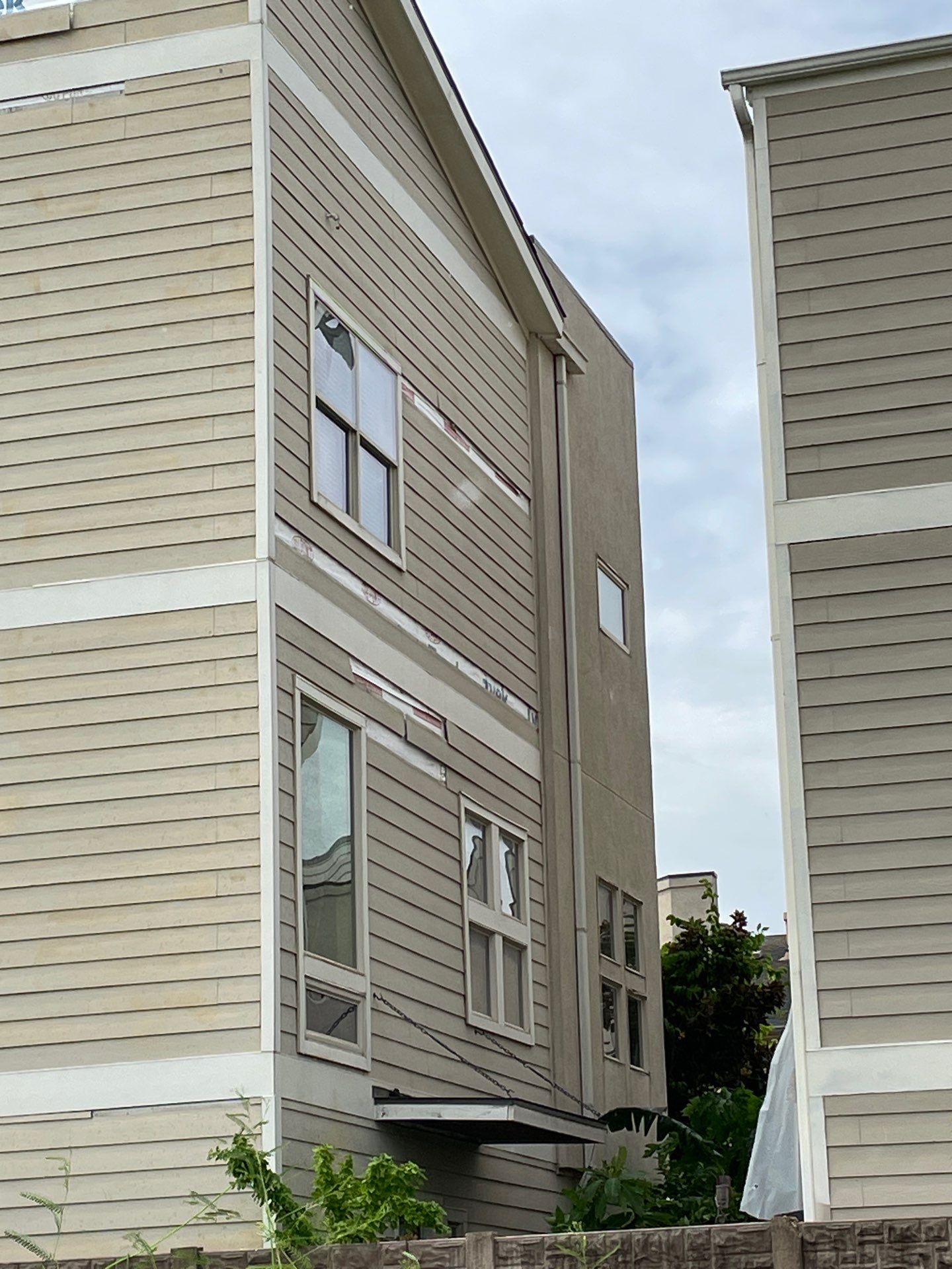 Residential Roofing Installation using Owen's Corning Duration (Lifetime) Shingles by Roof Repair Company