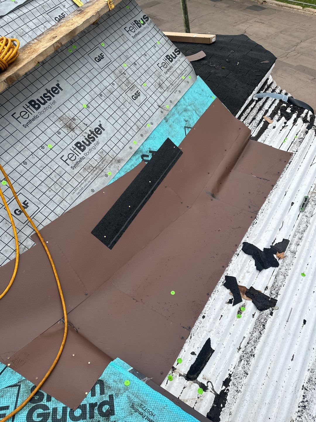 Residential Roofing Installation using Asphalt GAF HDZ by Artisan Roofing & Home Improvements Inc.